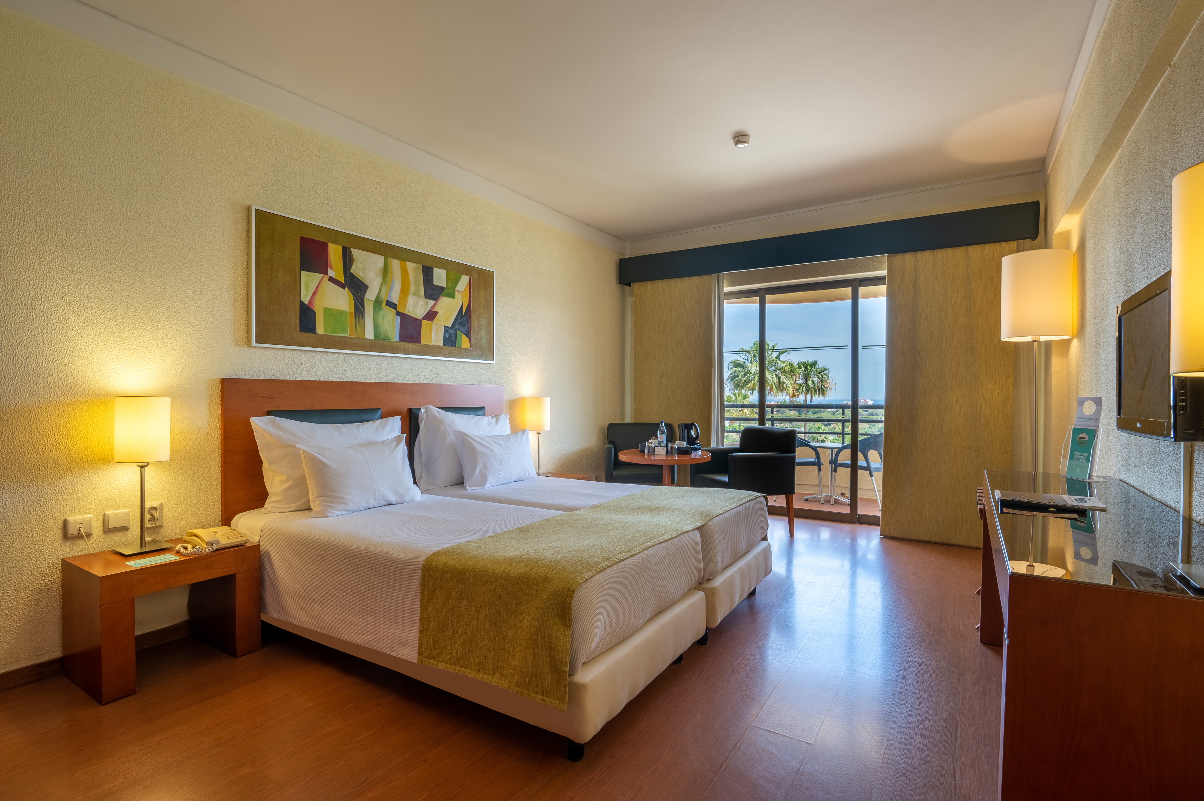 Double Single Pool View