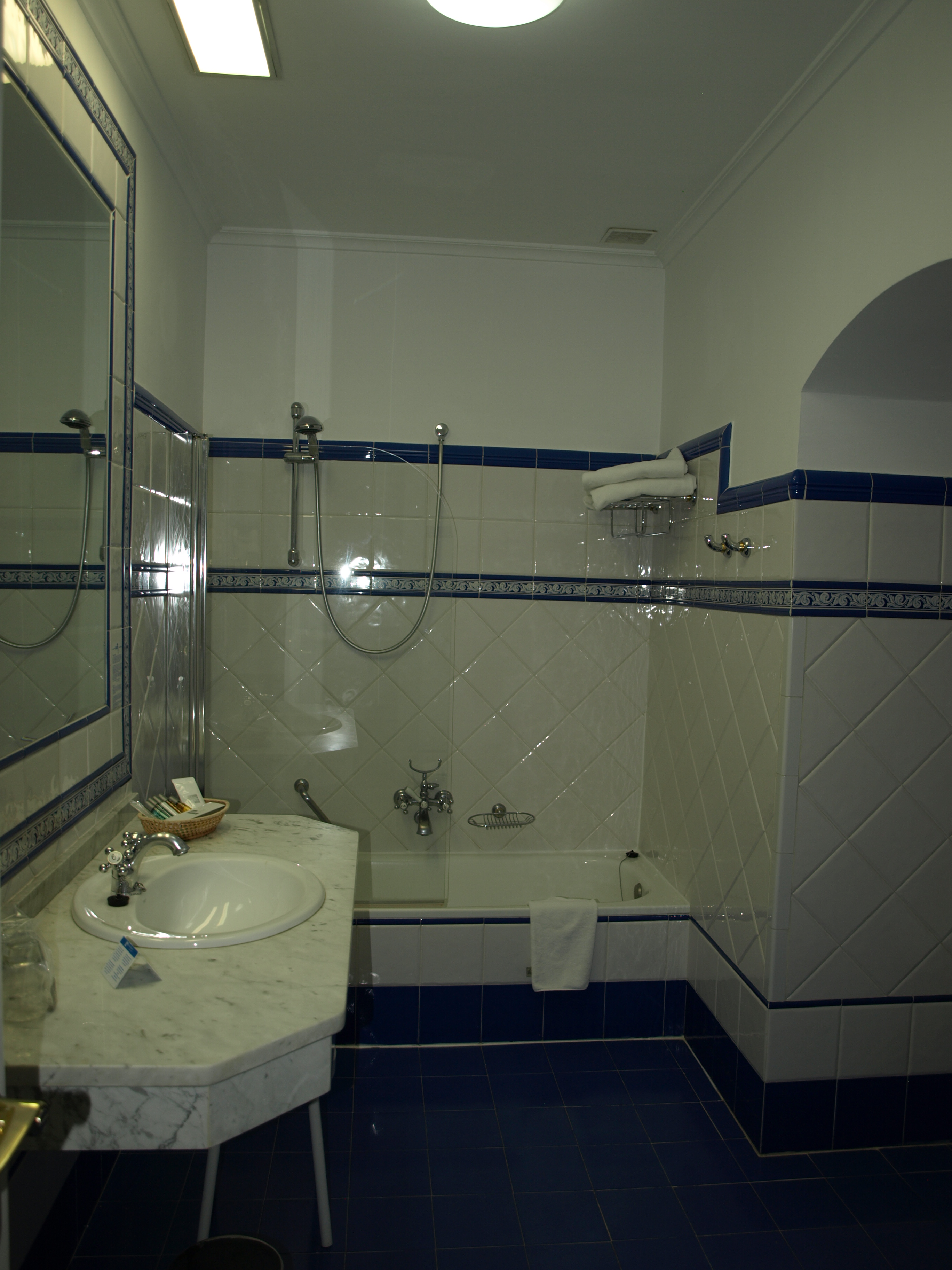 Double or Twin Superior