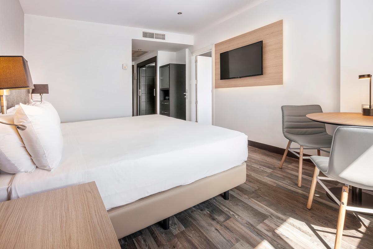 Double Superior Sea View