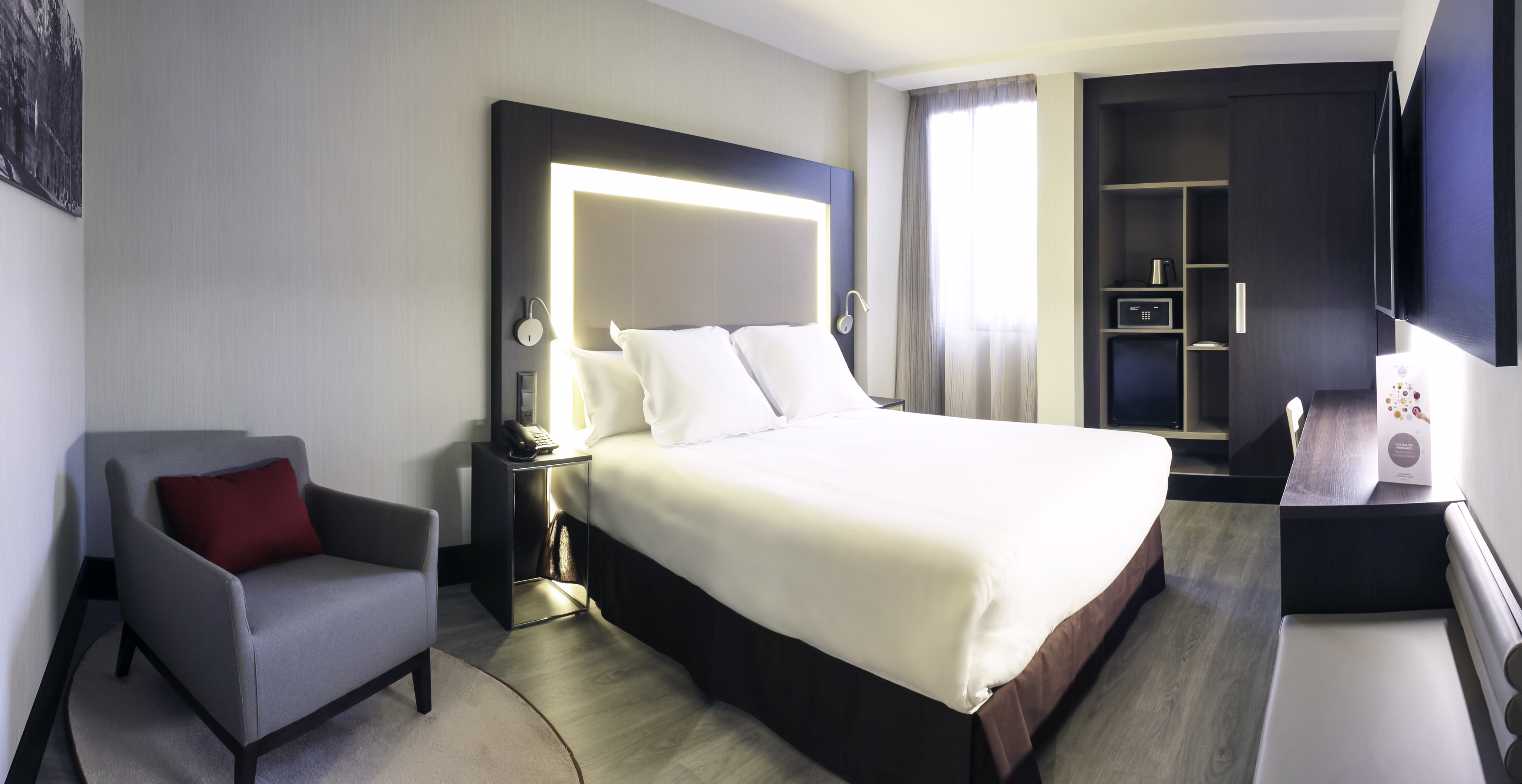 Double Queen Size Bed