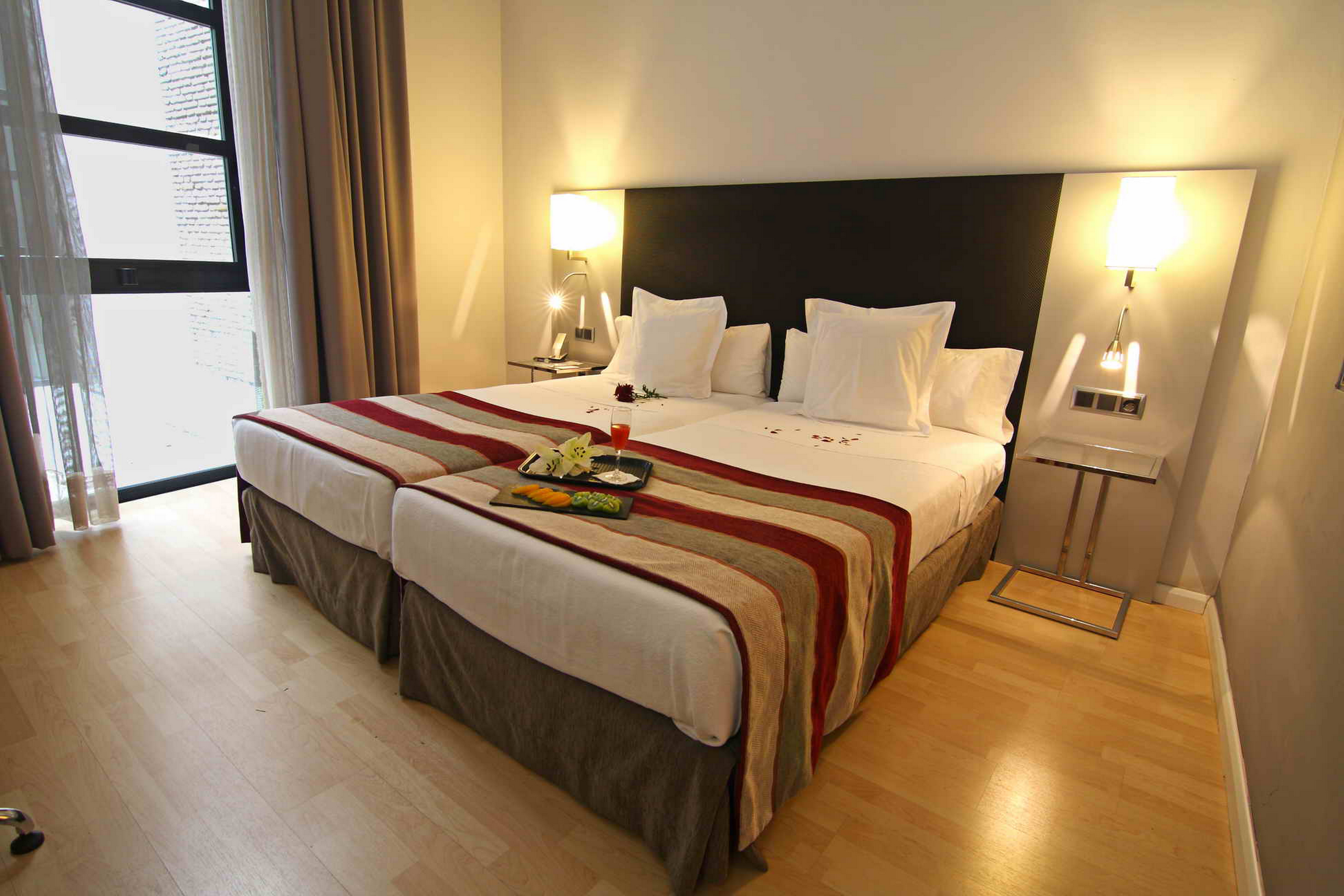 Double or Twin Standard