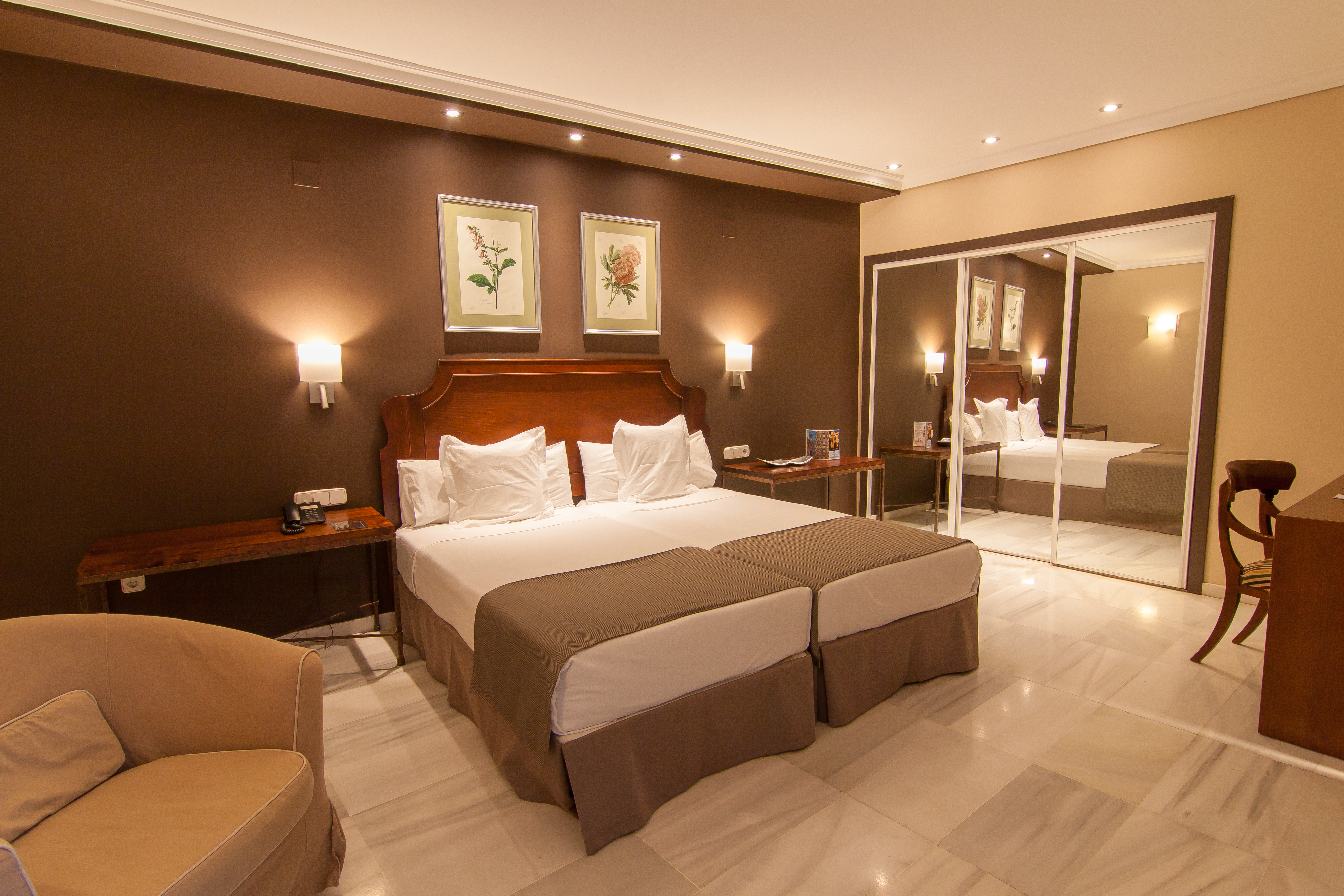 Double or Twin Standard