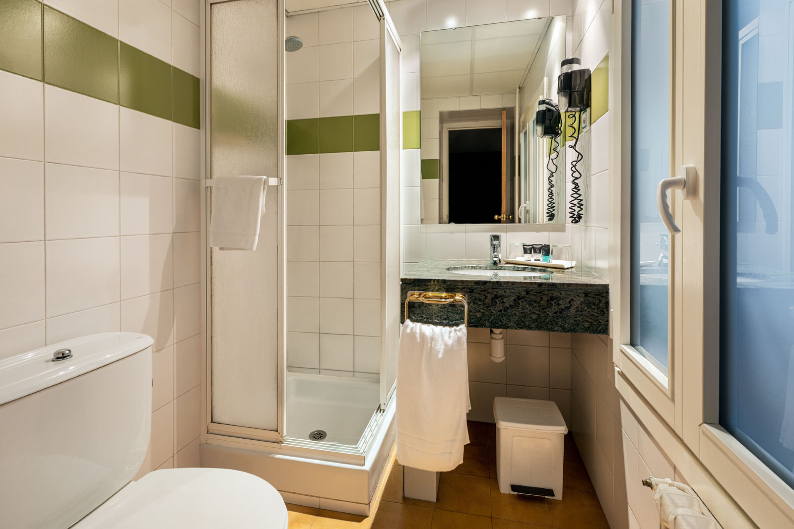 Double or Twin Economy