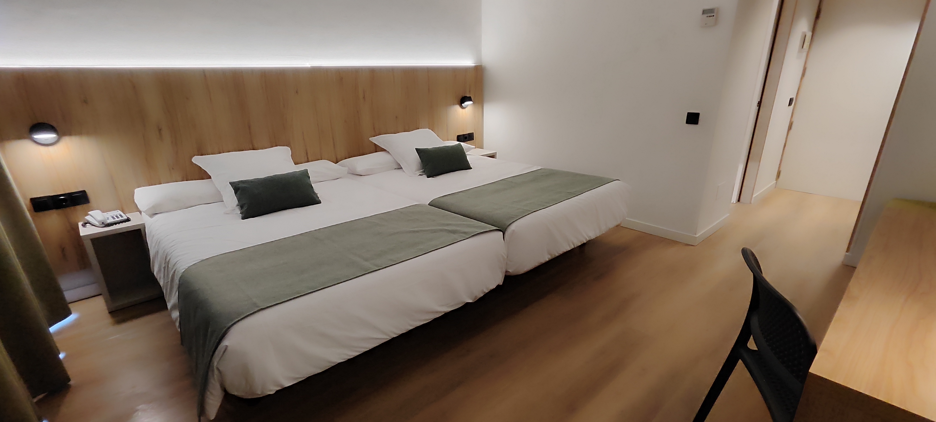 Double or Twin Standard