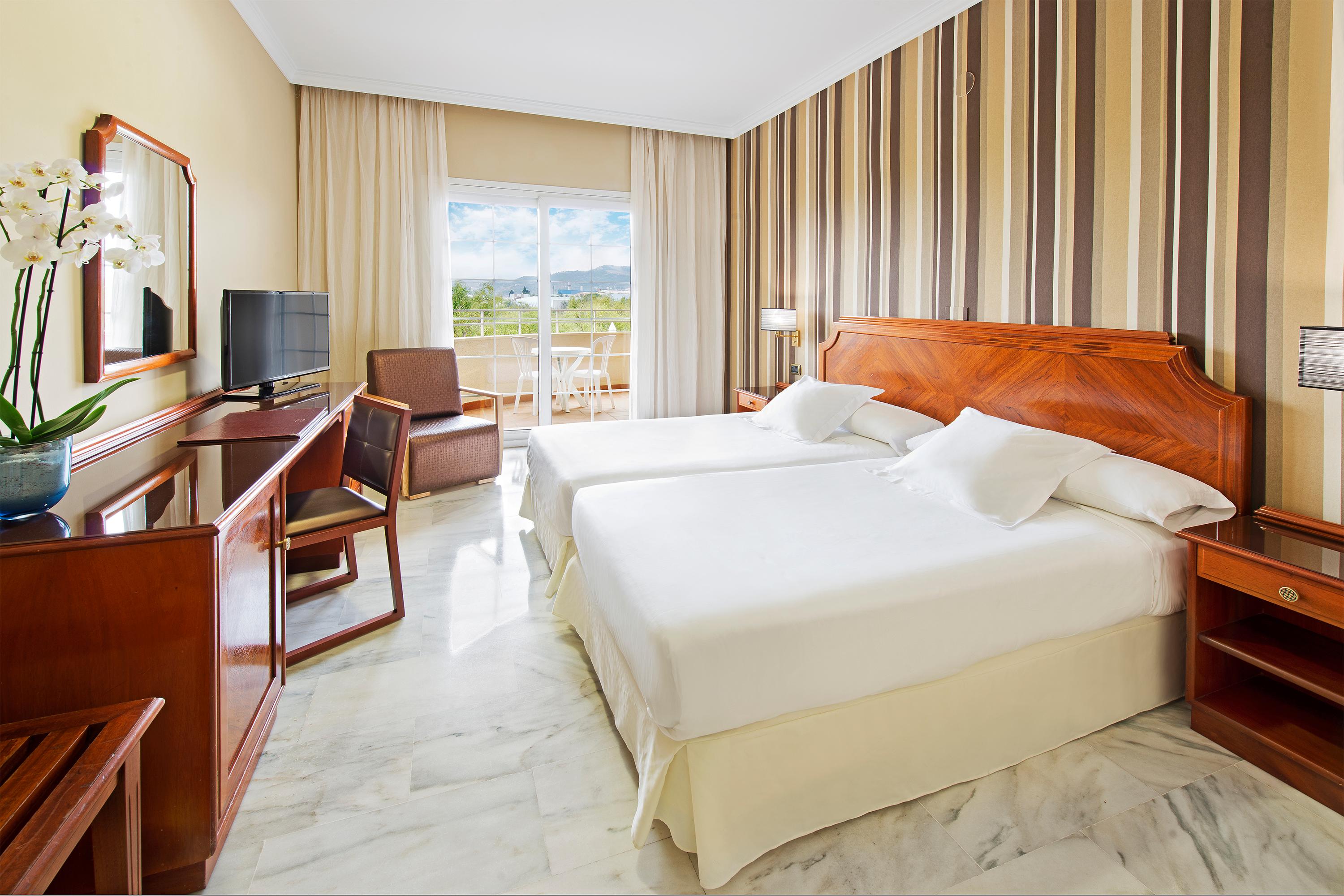 Double or Twin Standard