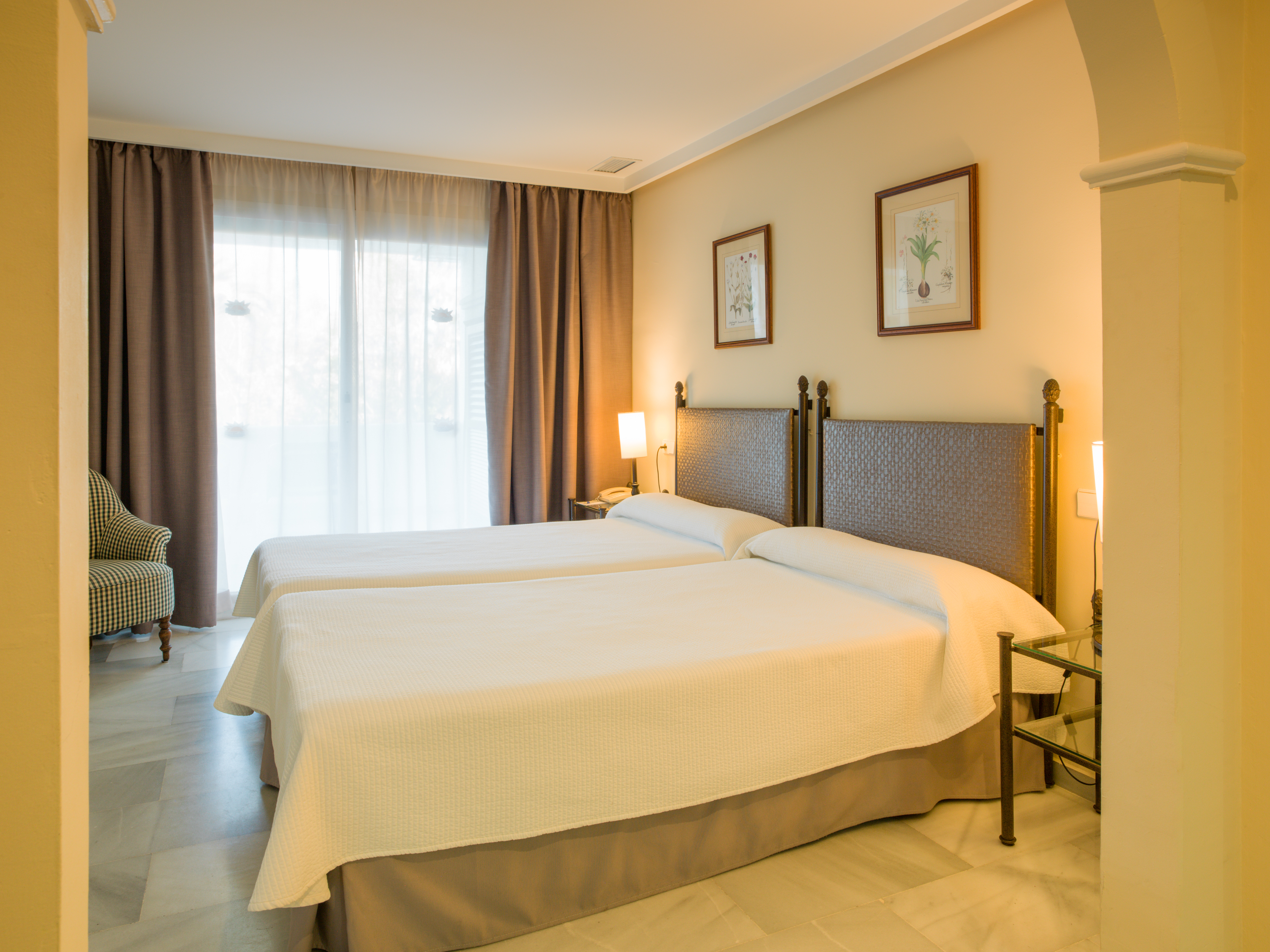 Apartment Capacity 5 Two Bedrooms