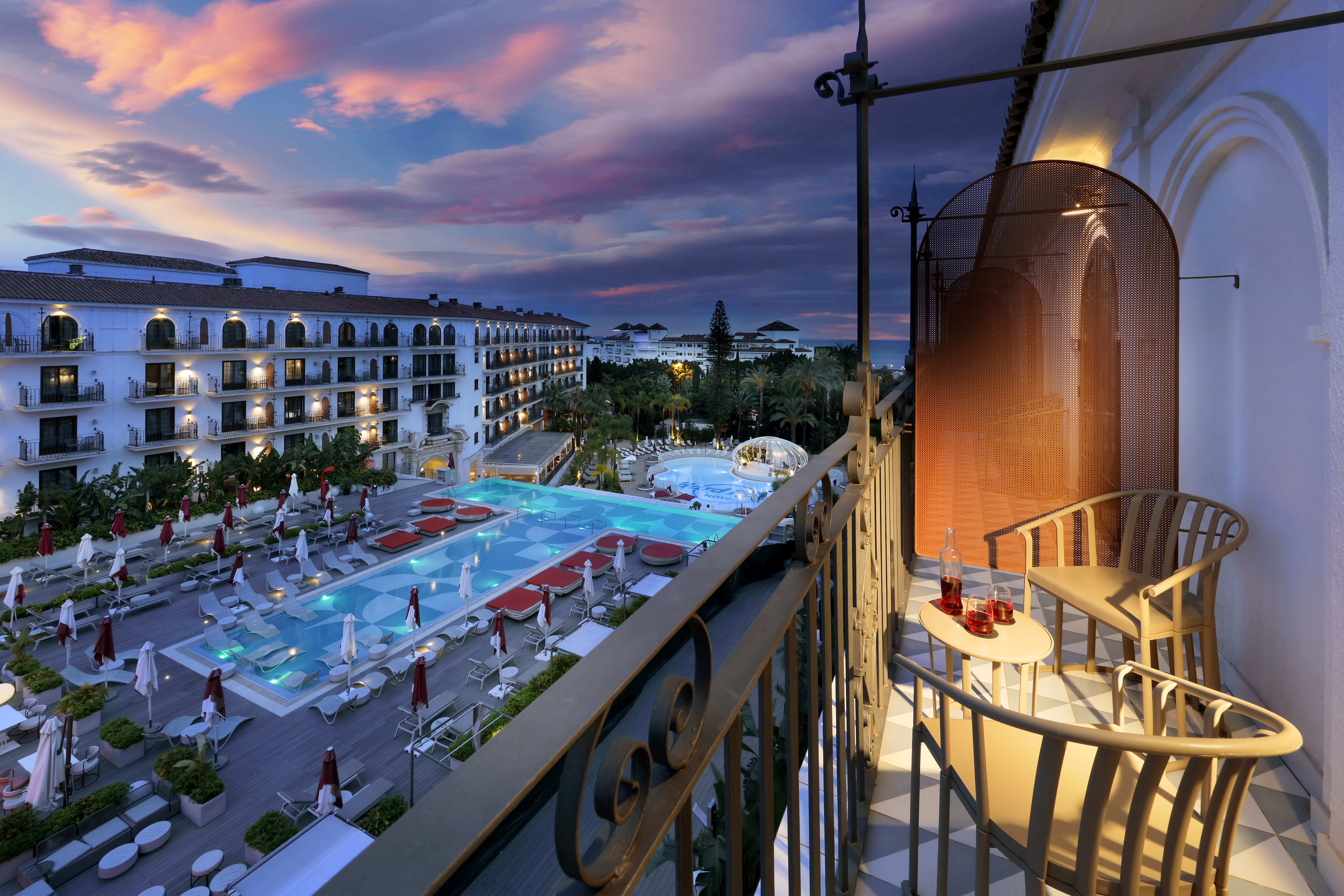 Double or Twin Deluxe