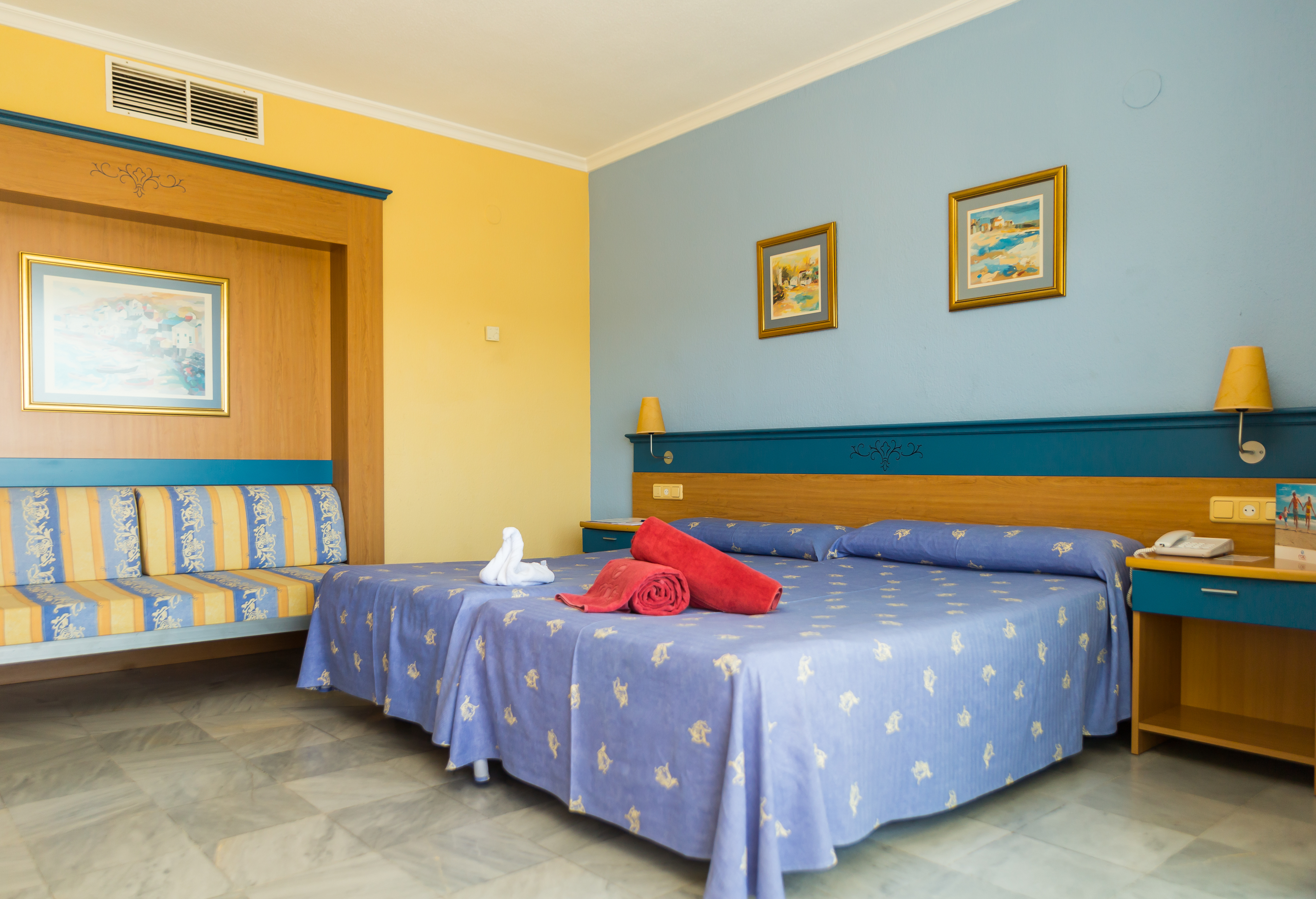 Double or Twin Standard