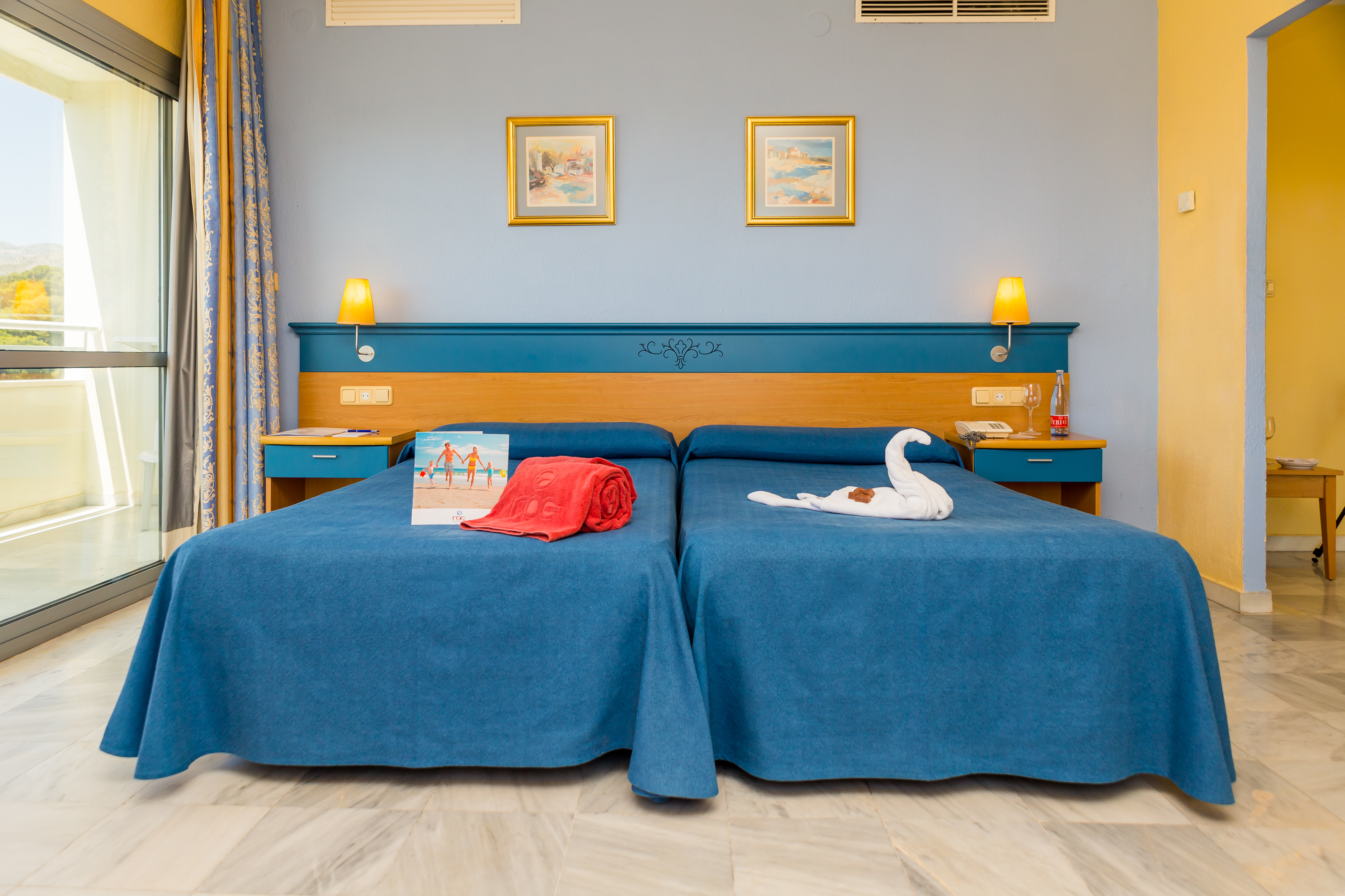 Double or Twin Standard