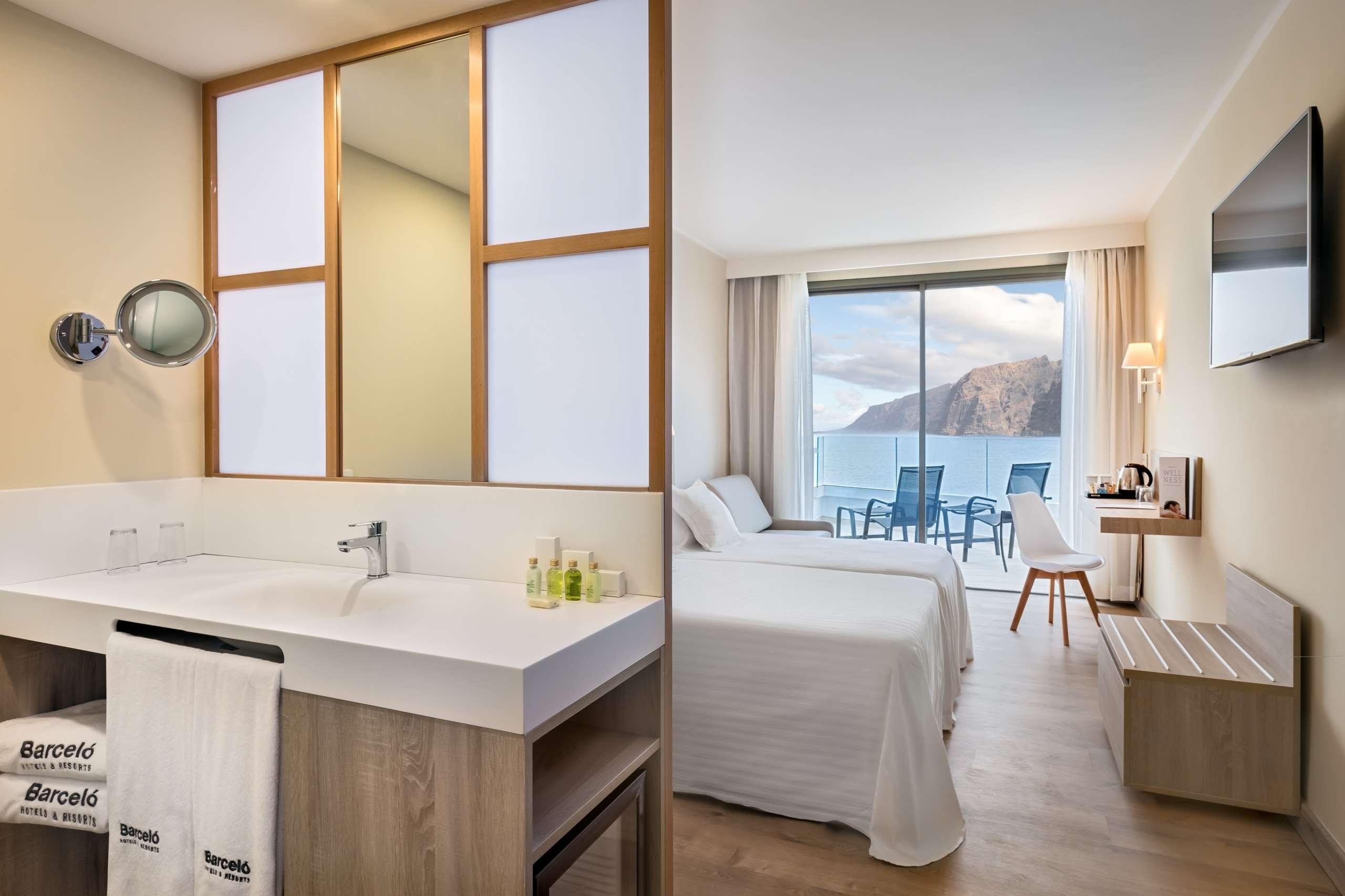 Double Deluxe Sea View