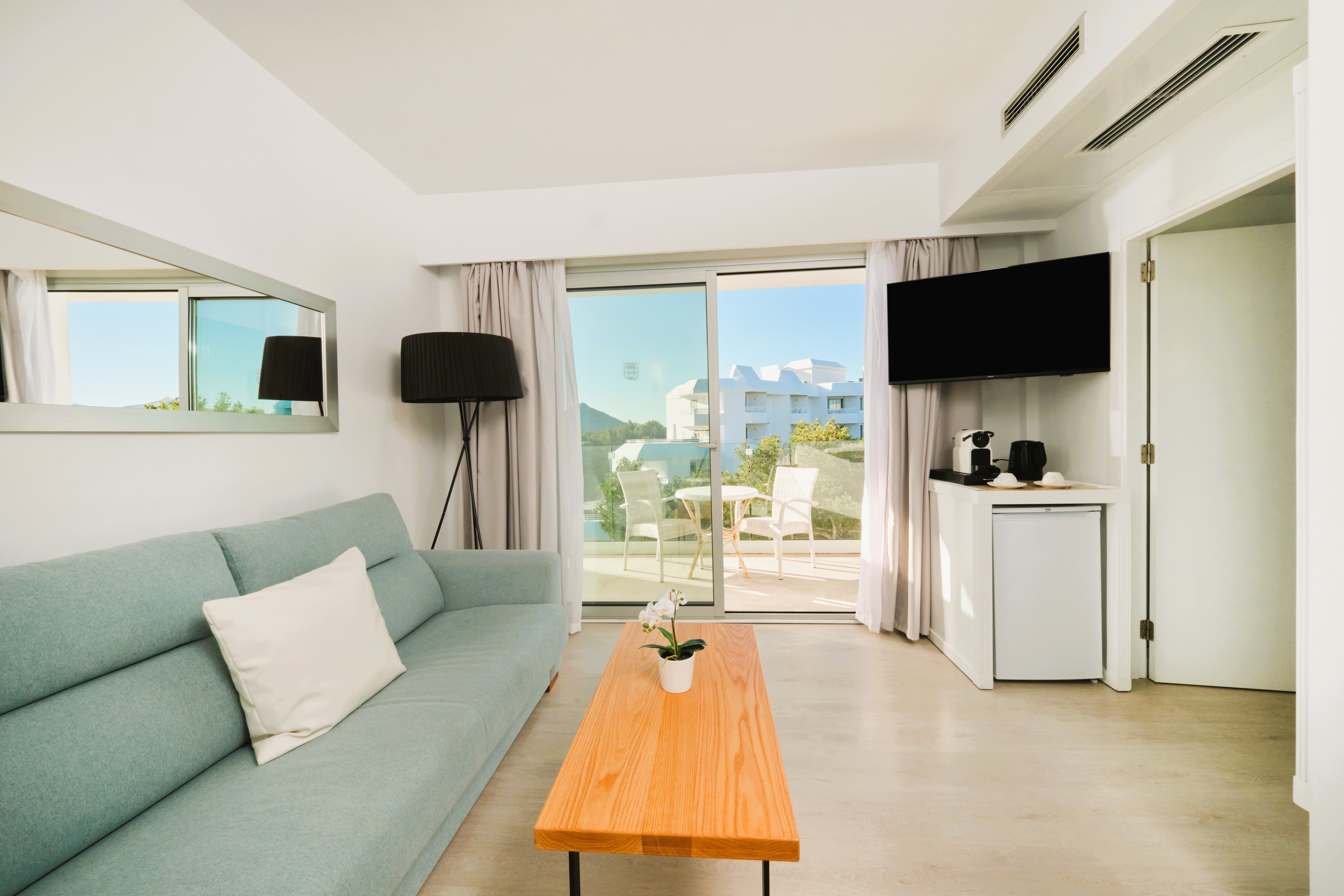 Junior Suite with Balcony