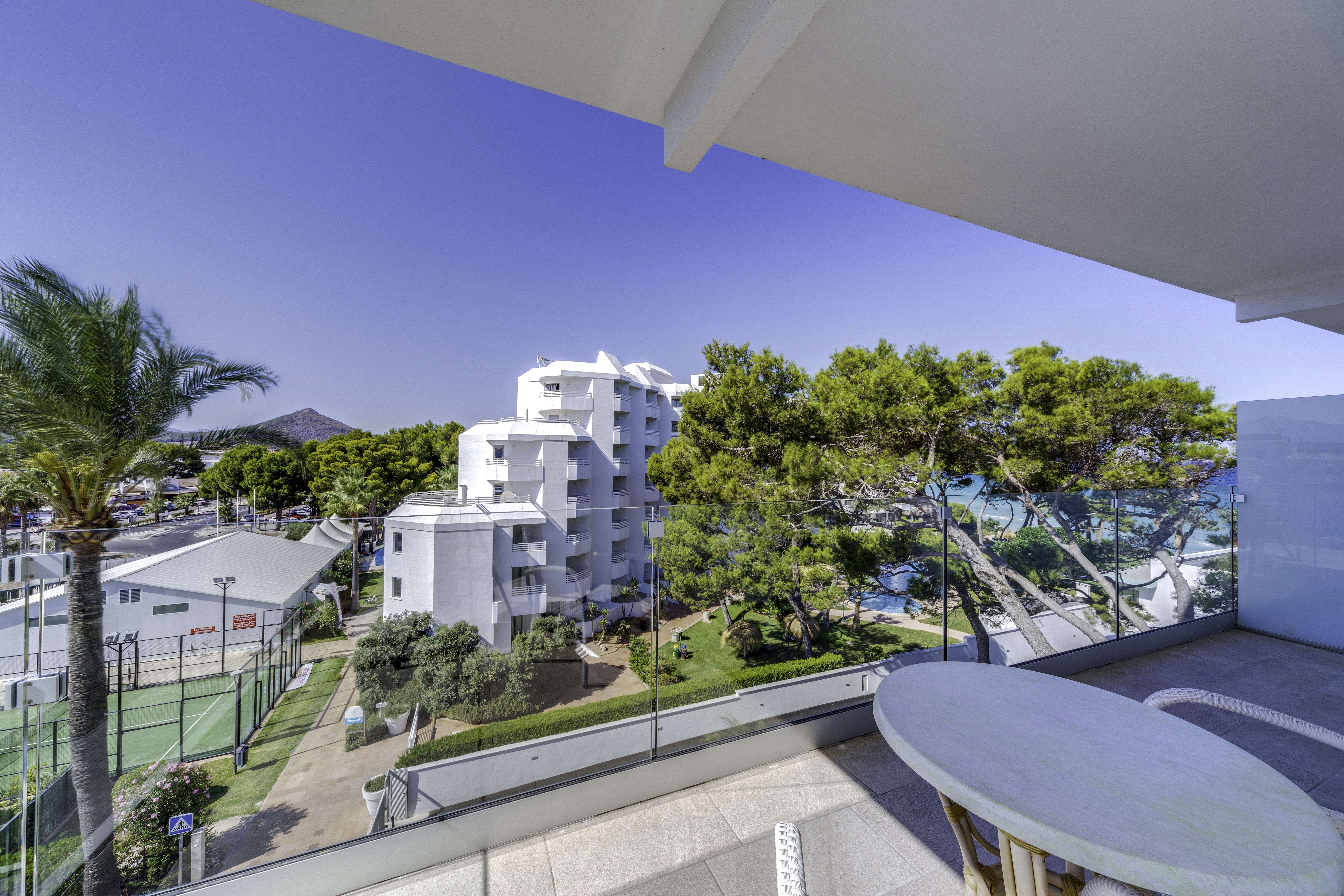 Junior Suite with Balcony