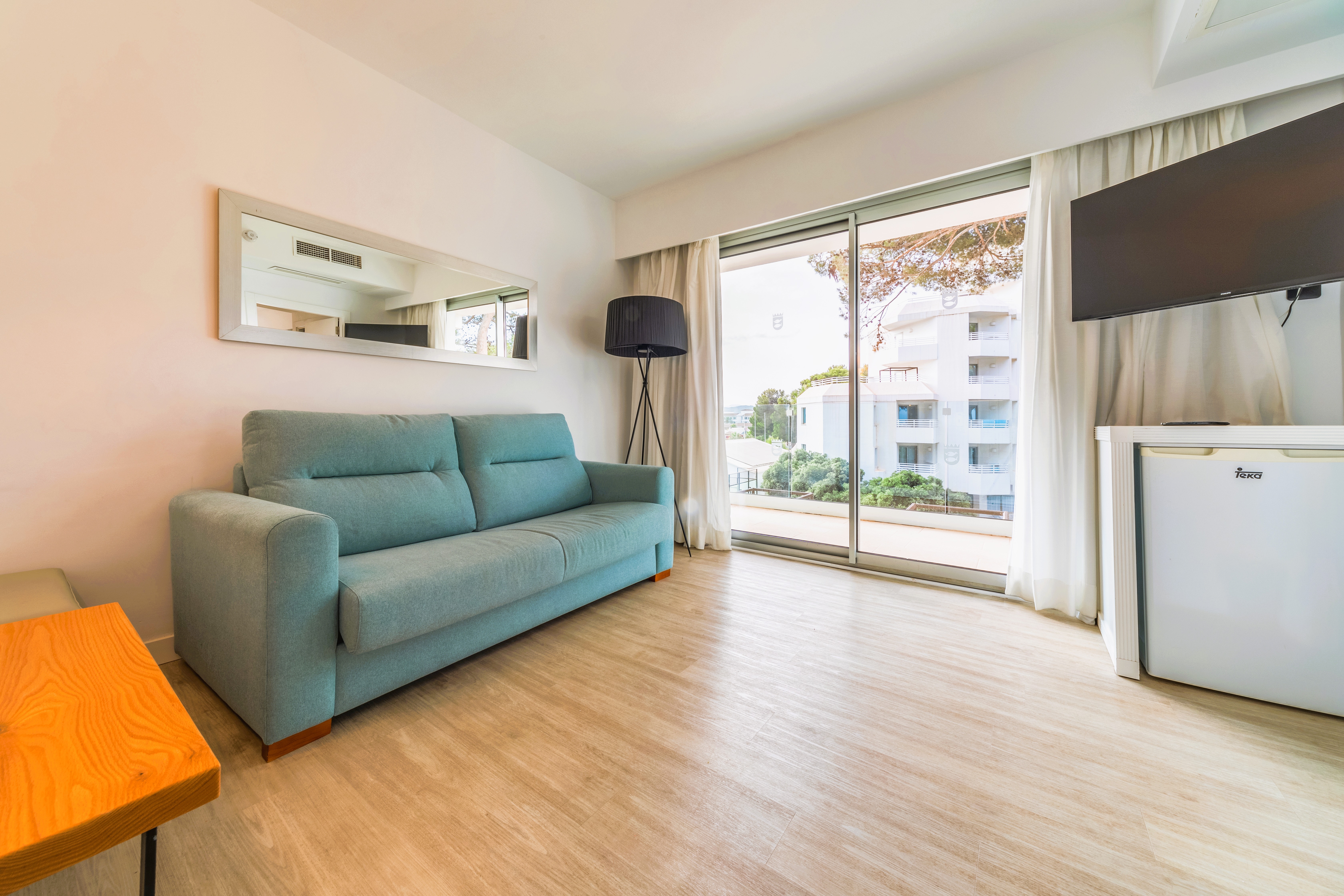 Junior Suite with Balcony