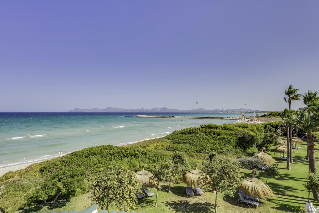 Double or Twin Side Sea View