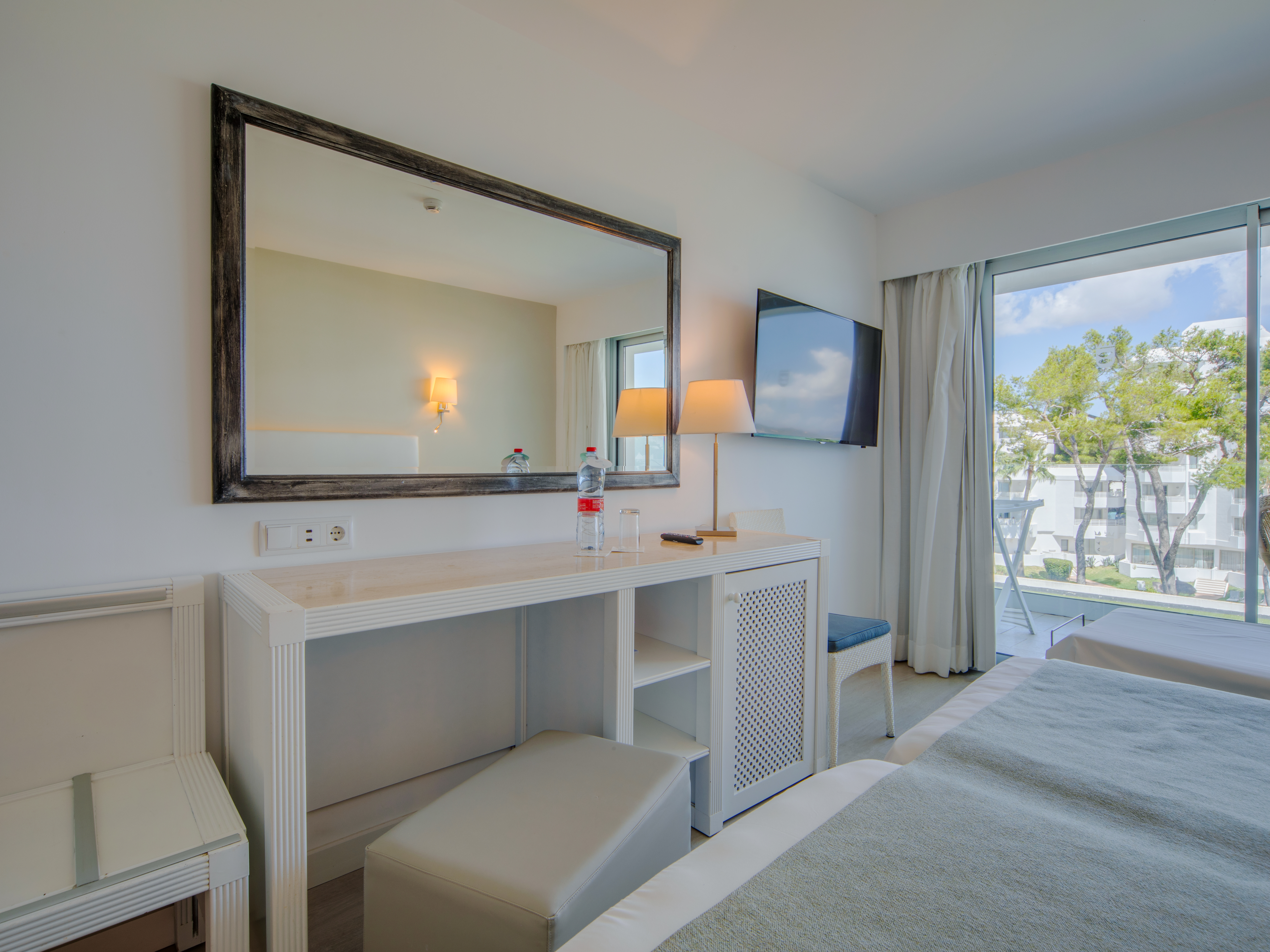 Double or Twin Superior