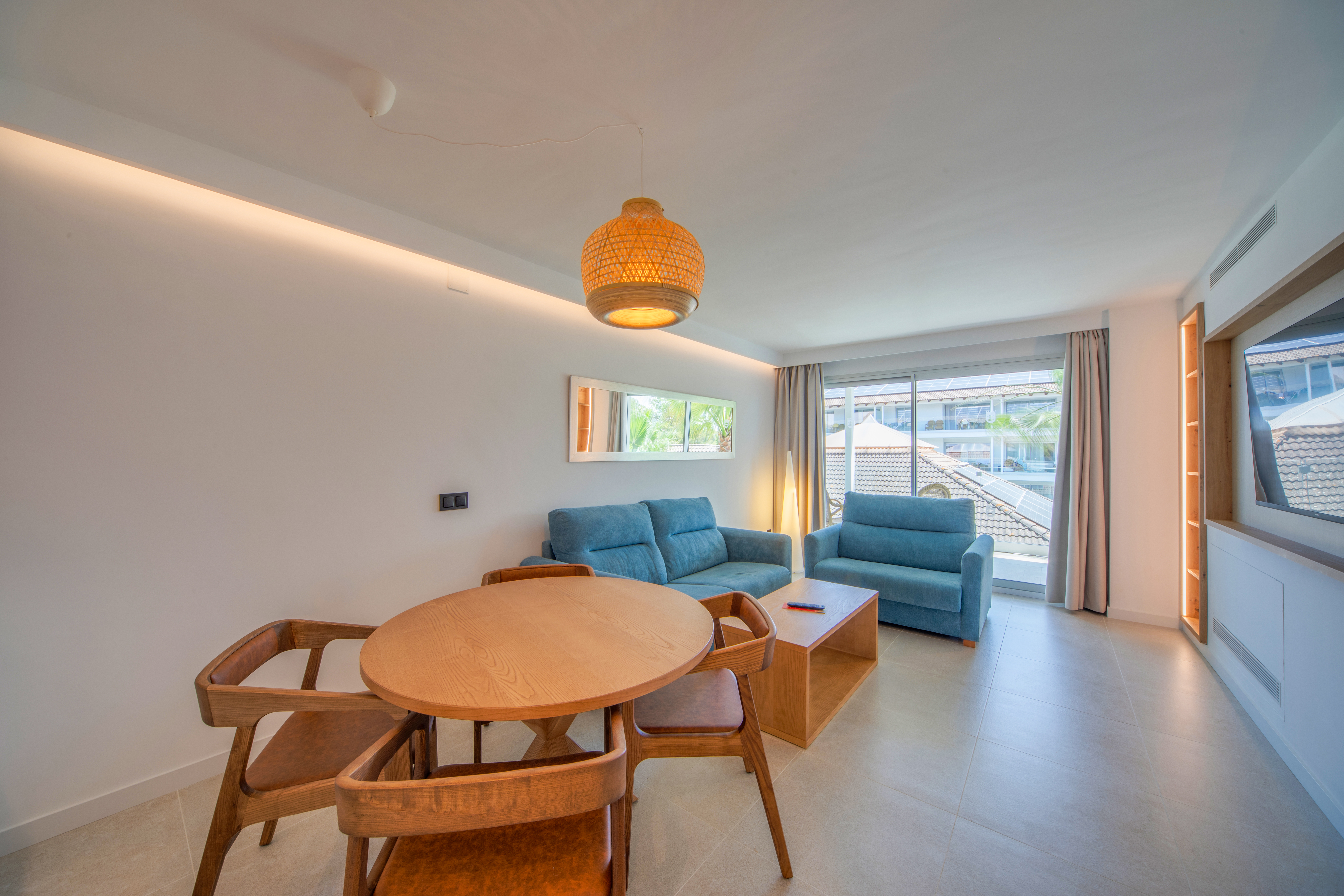 Apartment with Balcony