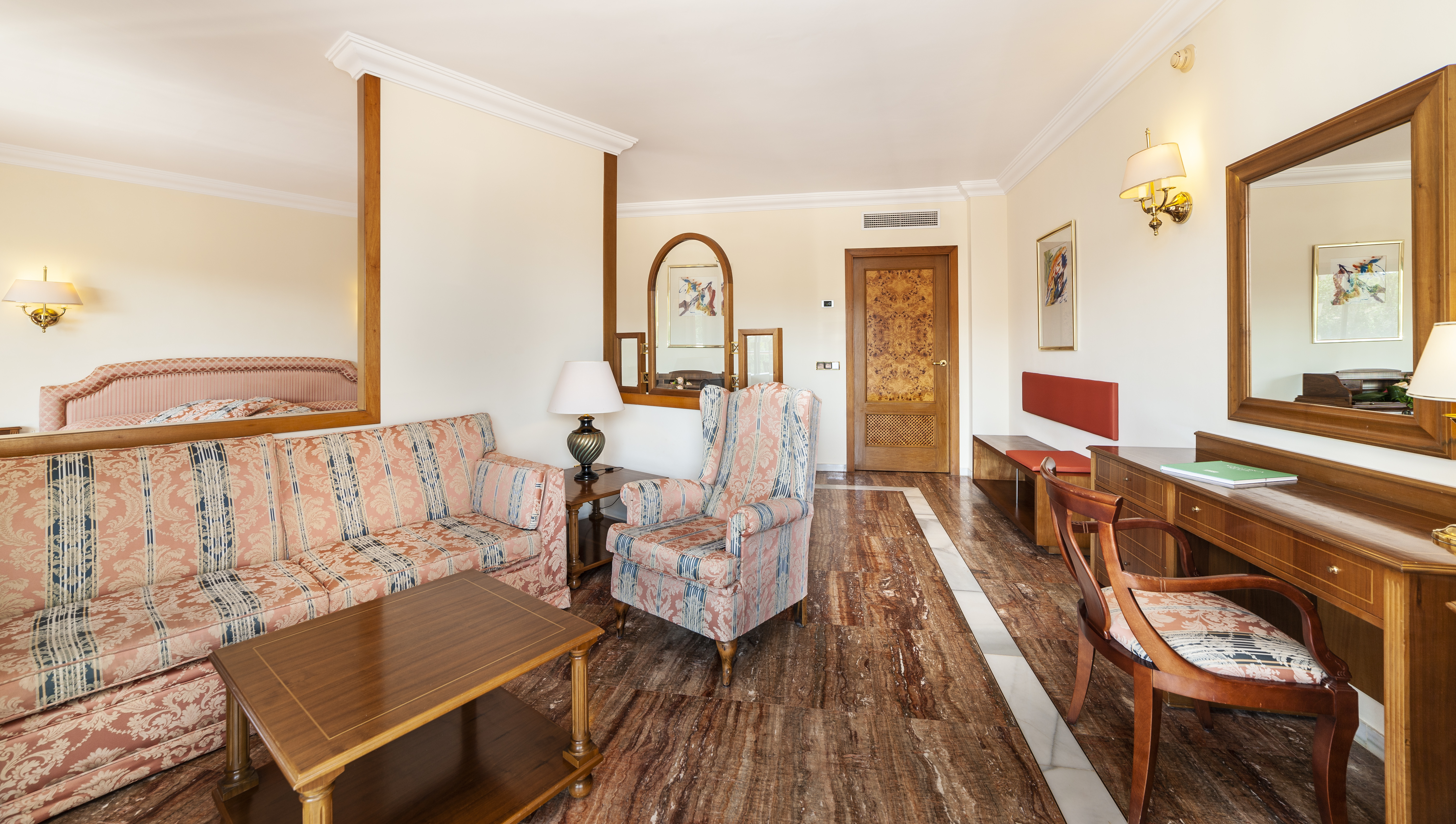 Junior Suite Sea View with Balcony