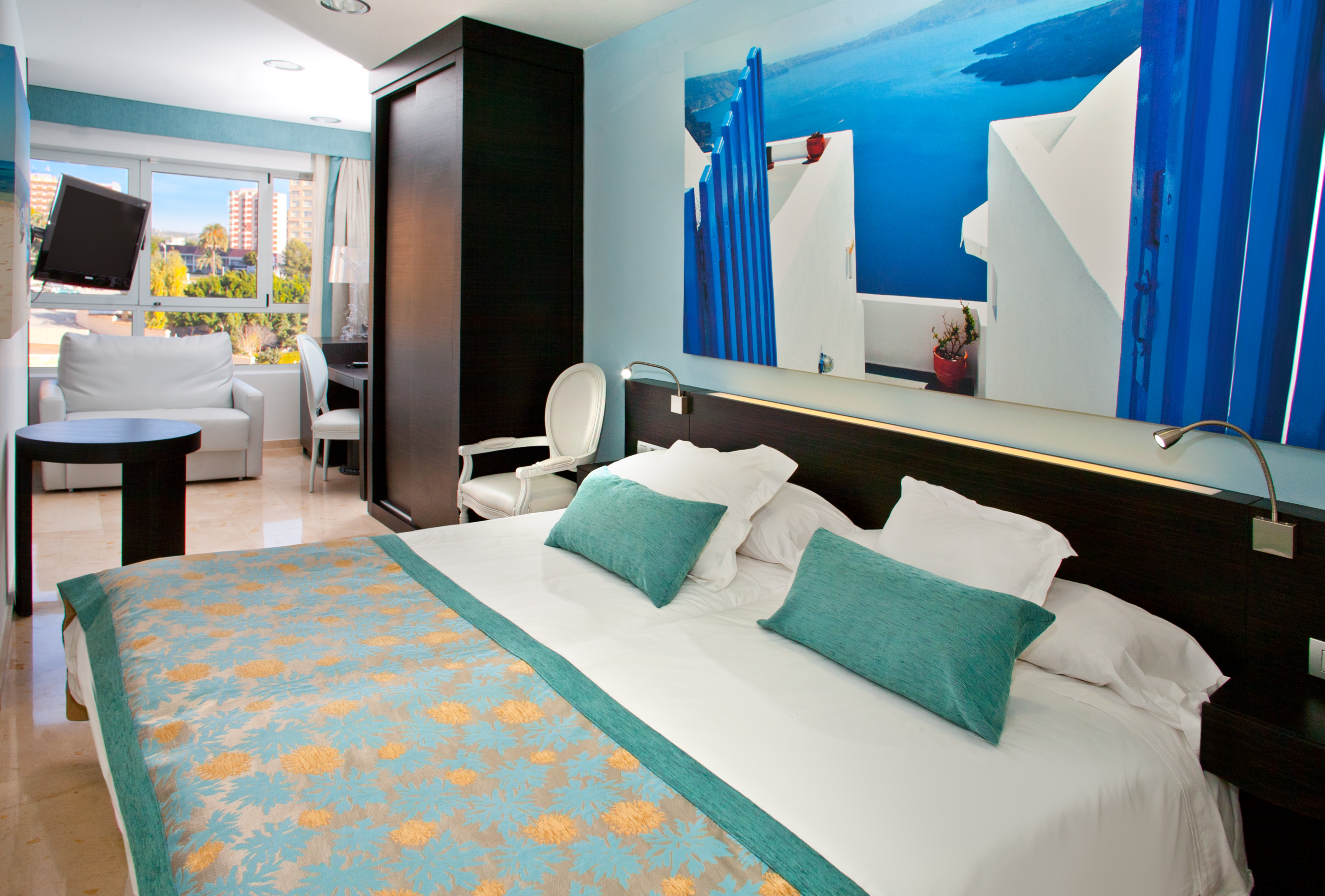 Double or Twin Standard