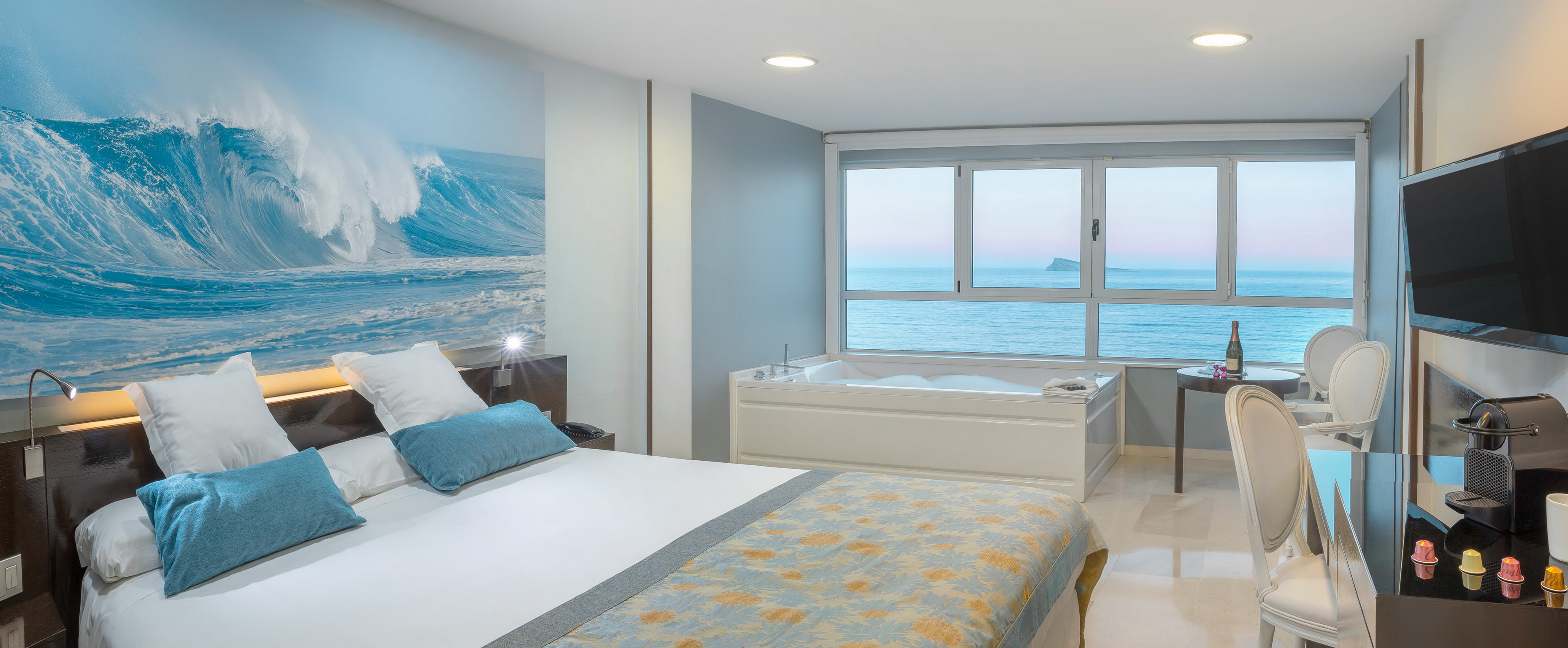 Double or Twin with Jacuzzi