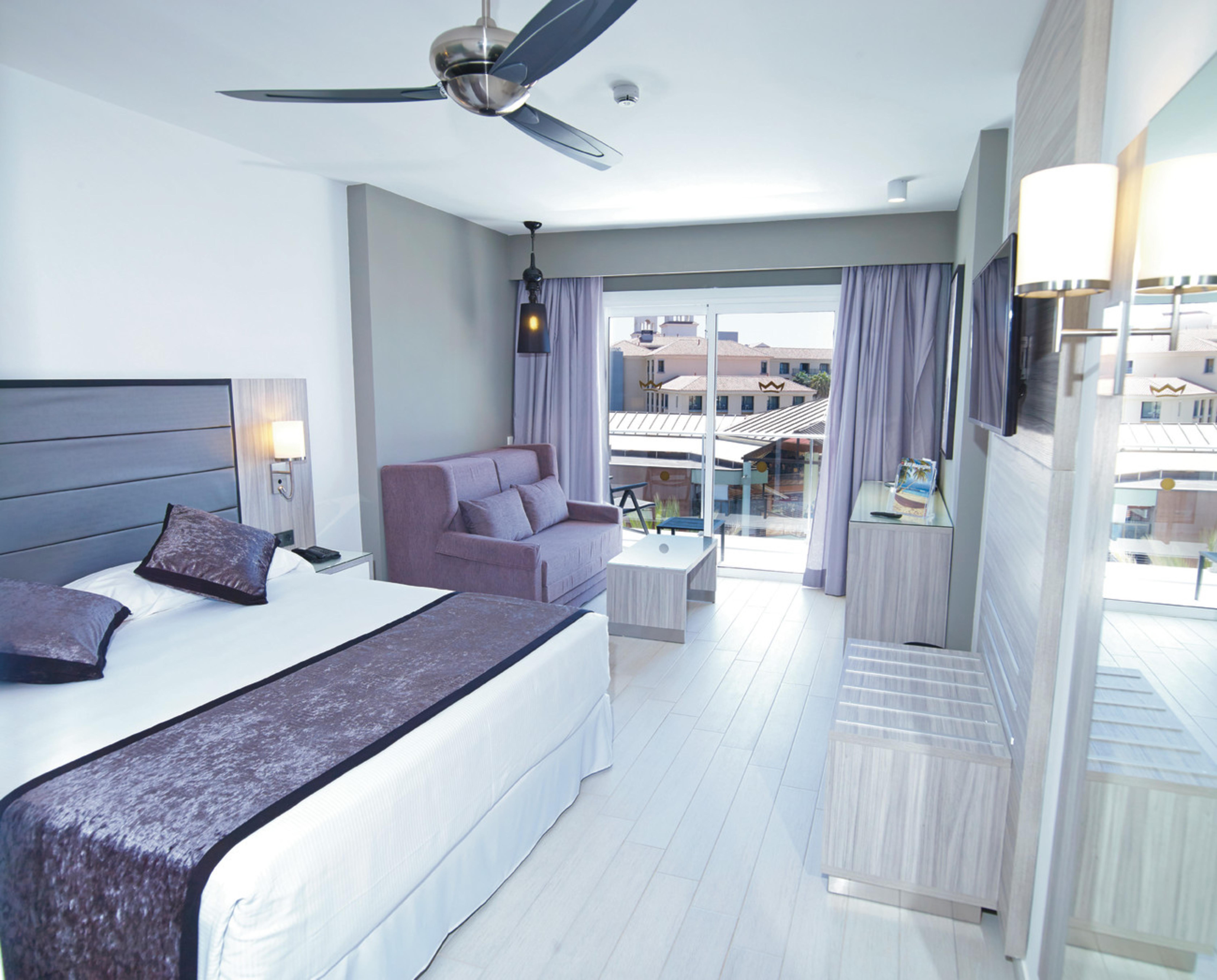 Double or Twin Standard