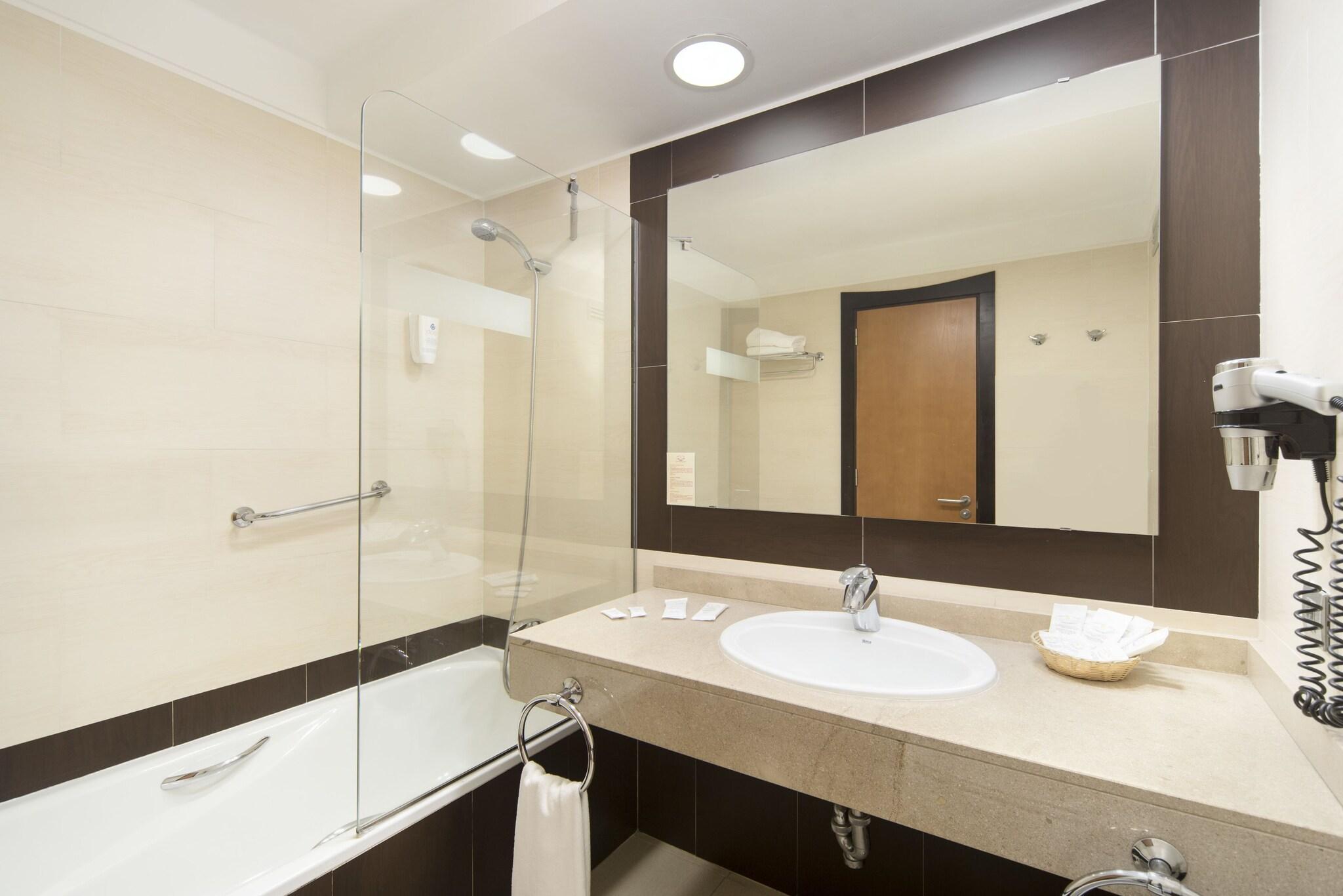 Double Superior with Views