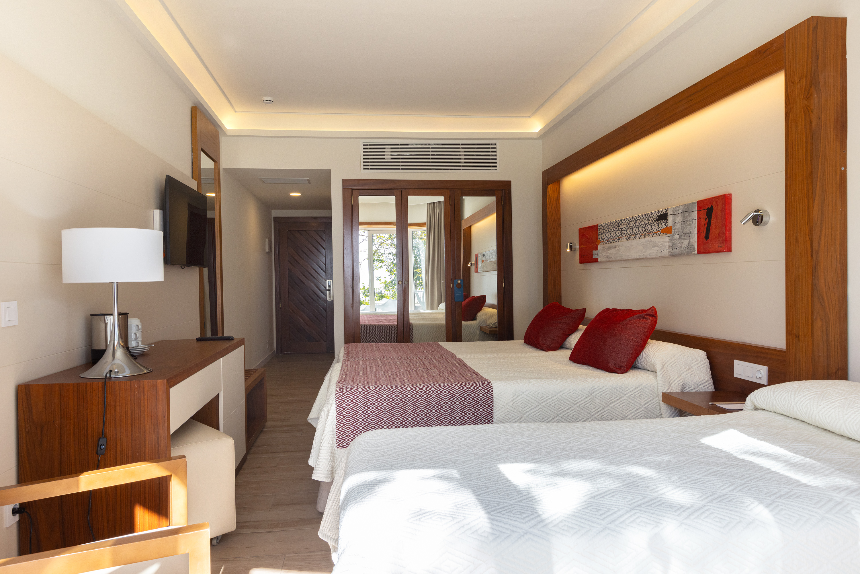 Double or Twin Standard