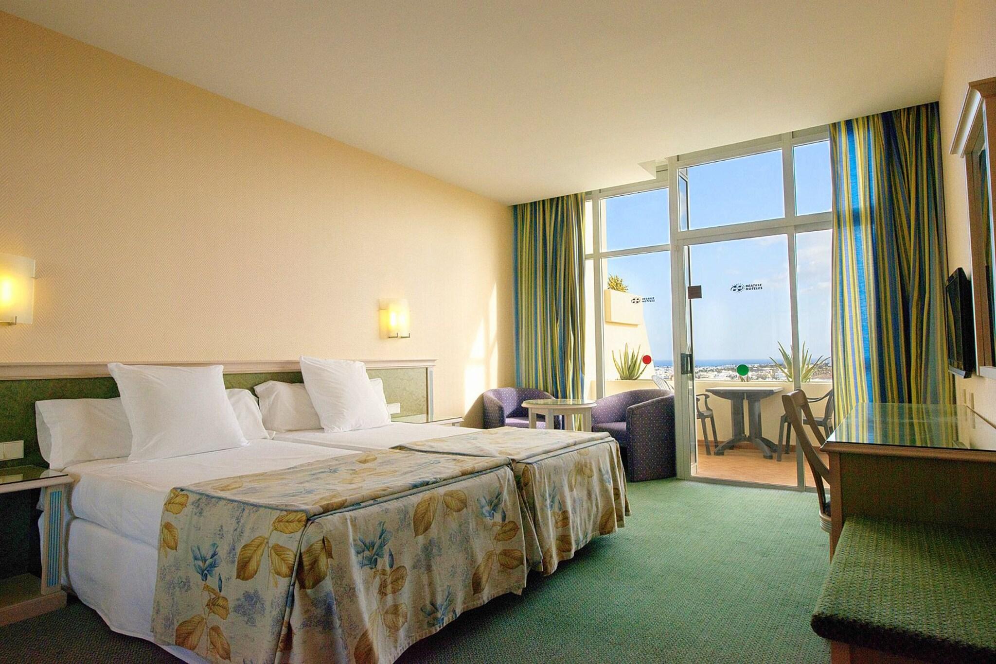 Double or Twin Two Beds