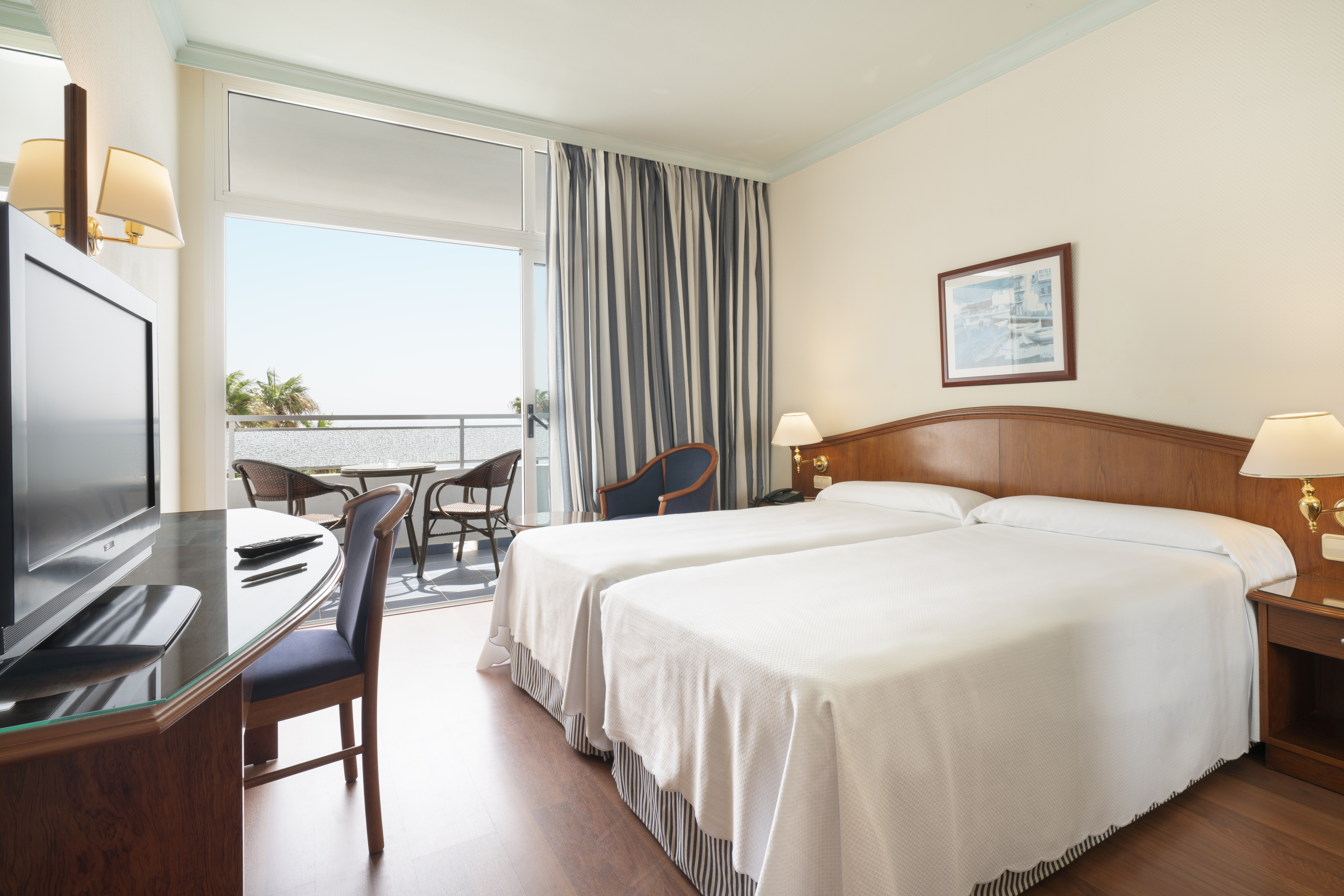 Double Single Side Sea View