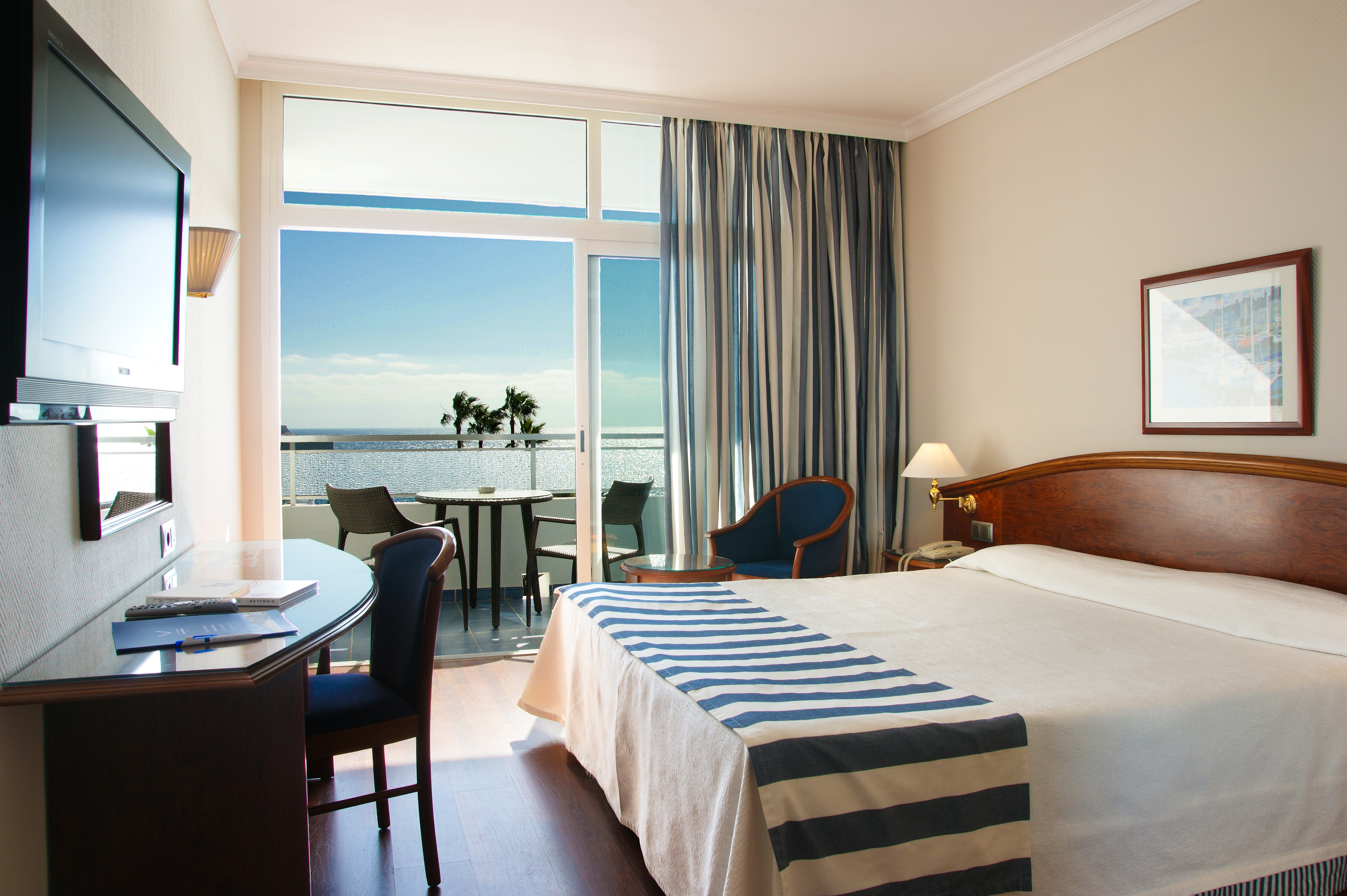 Double or Twin Superior