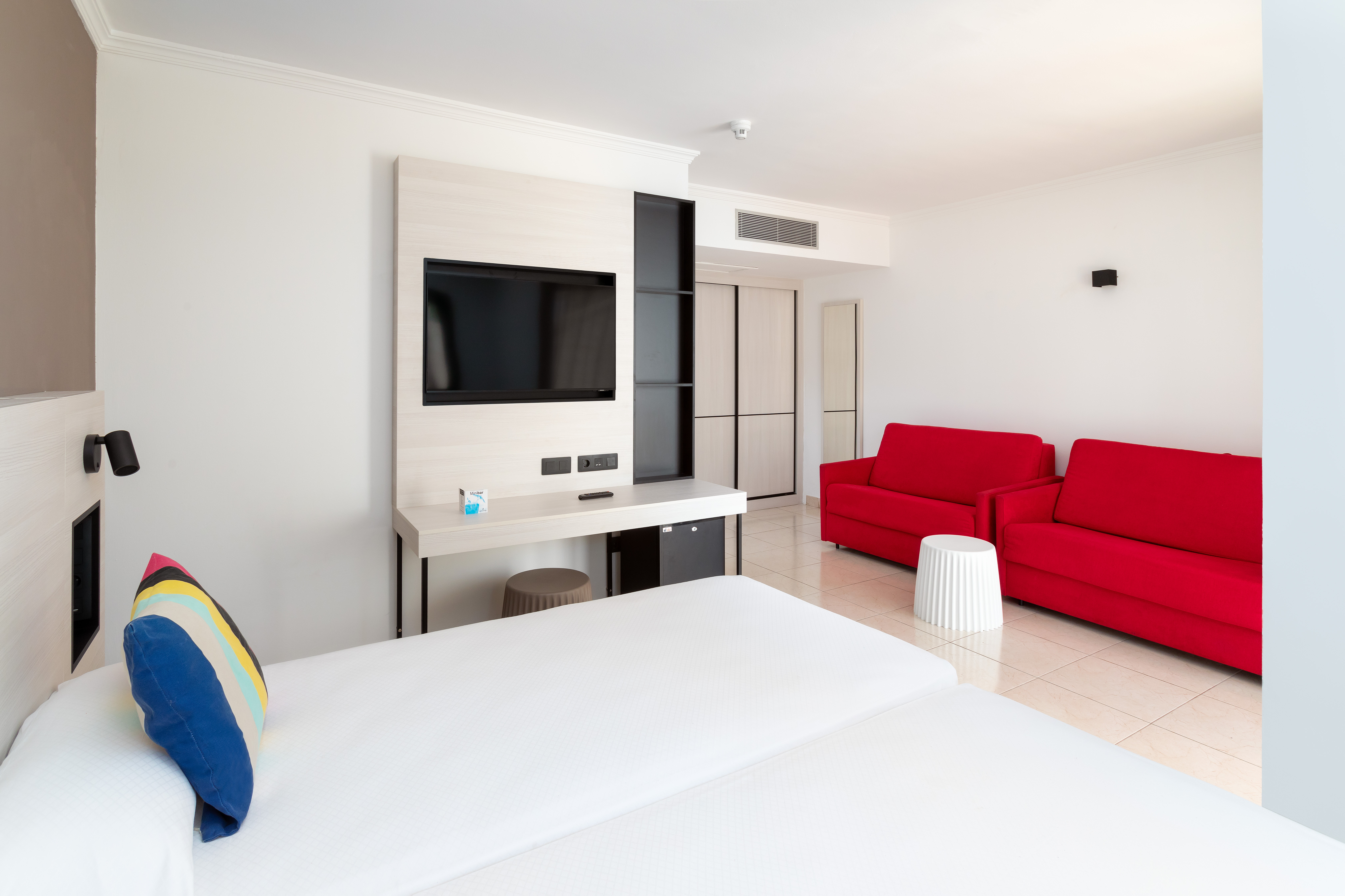 Double or Twin Standard