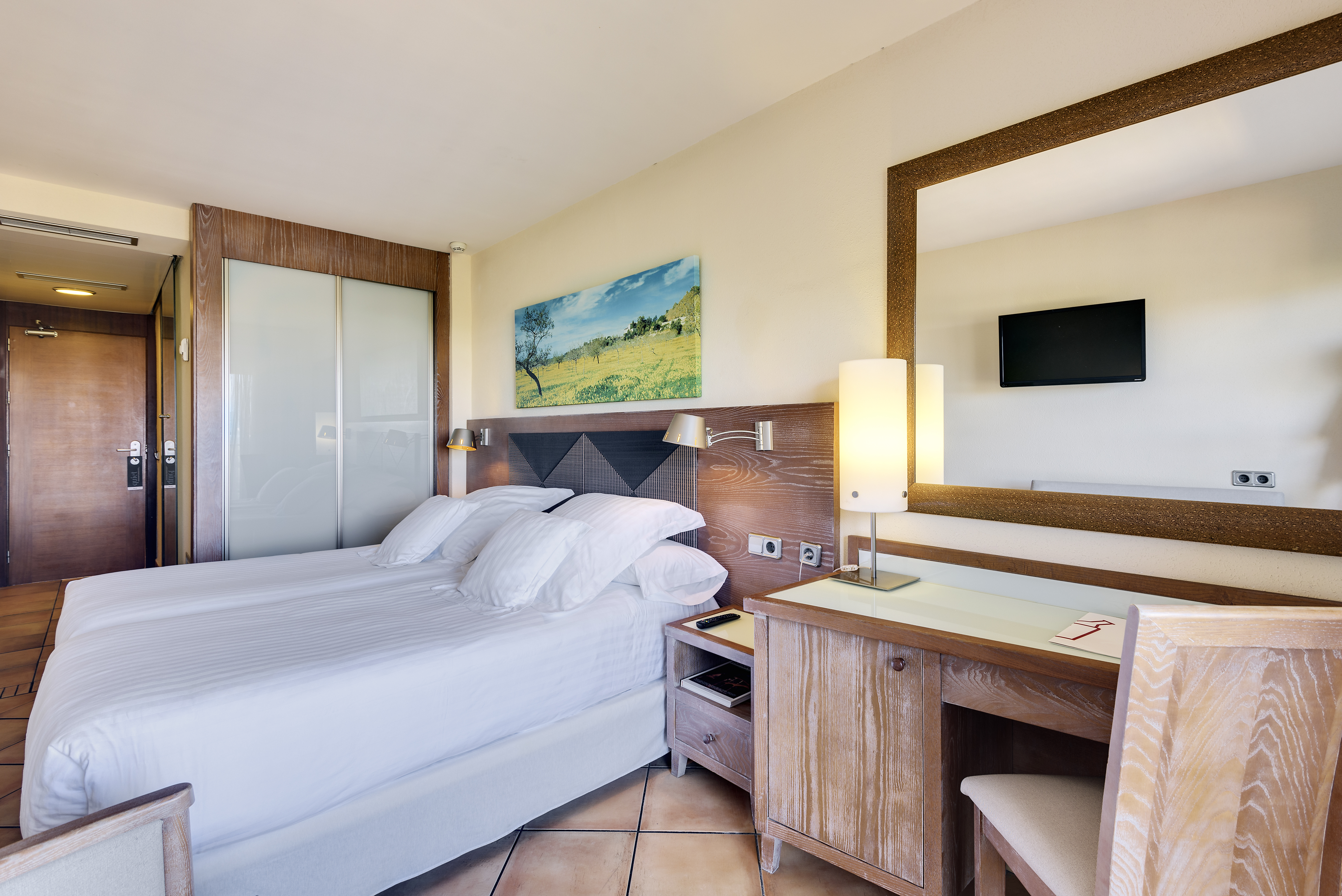 Double or Twin Superior