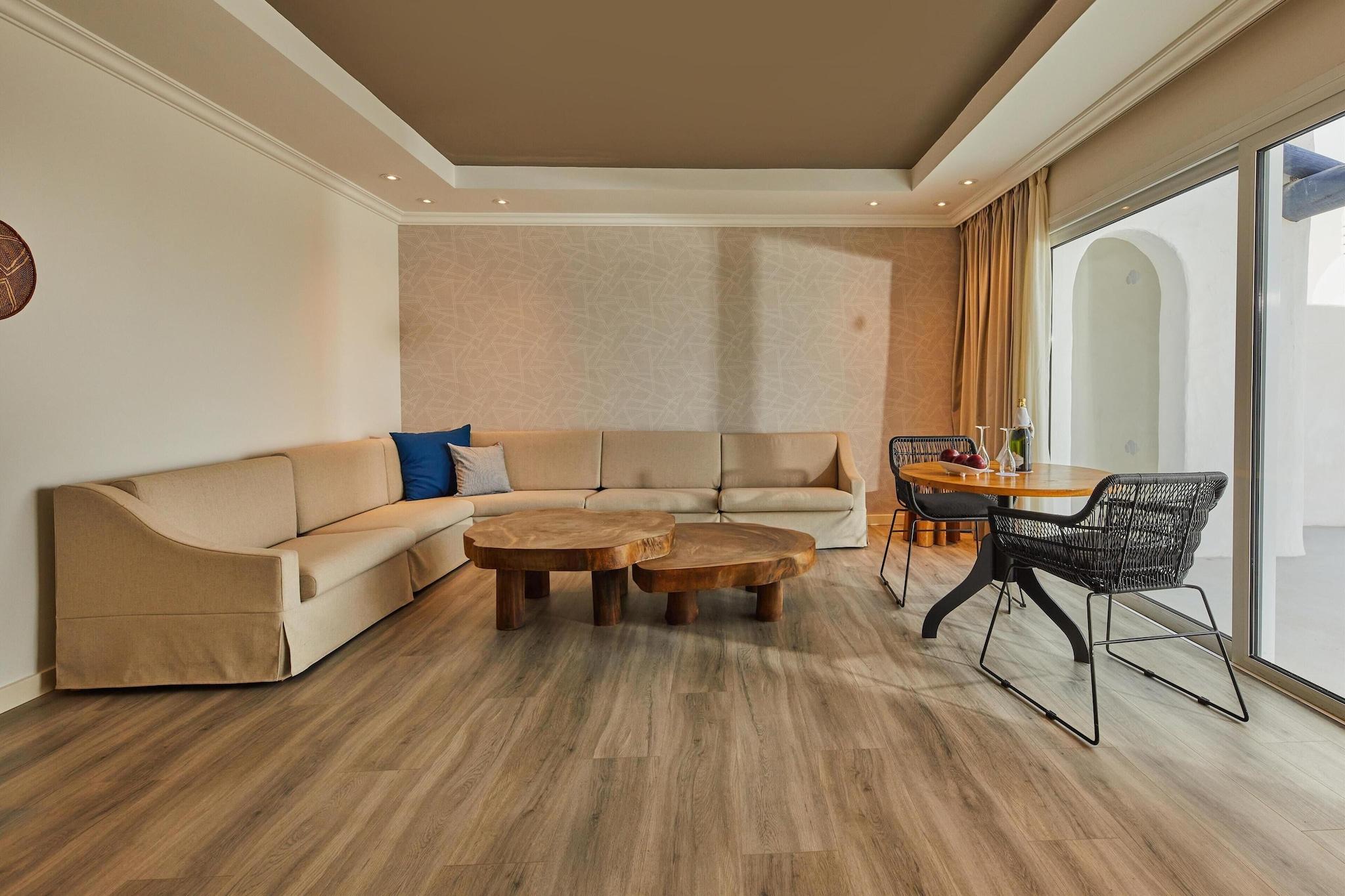 Suite Club Ocean View