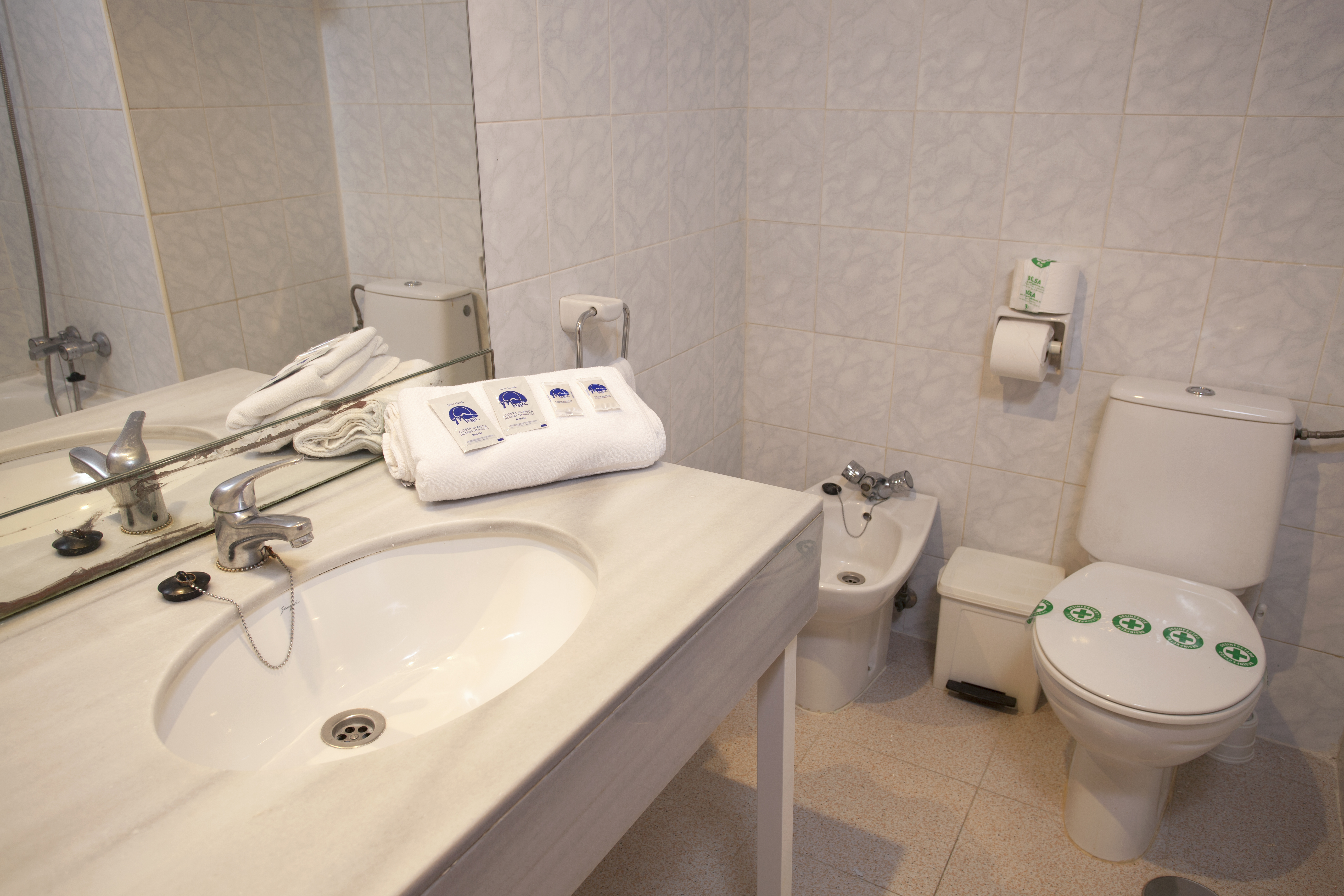 Double or Twin Standard