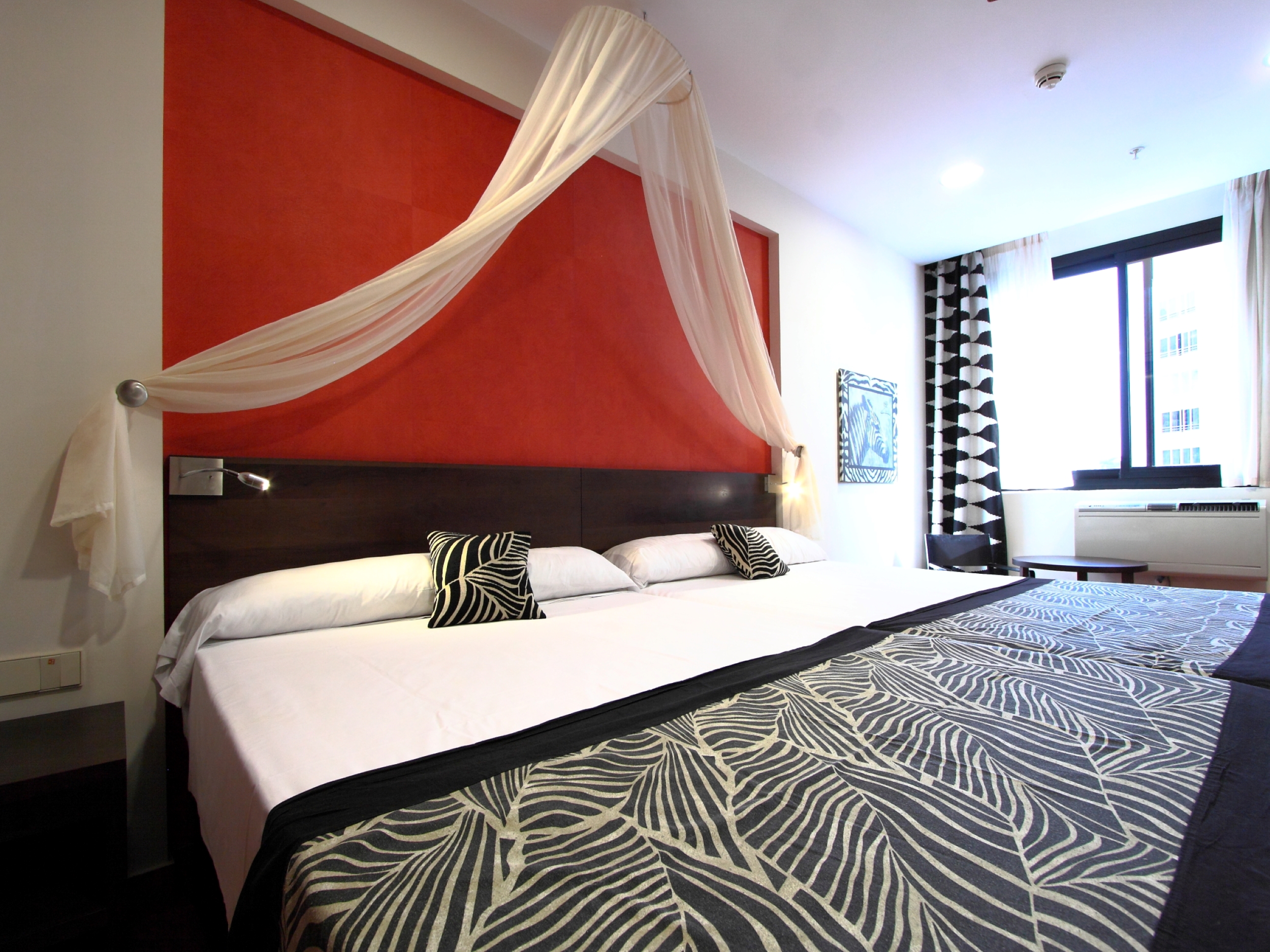 Double or Twin Standard