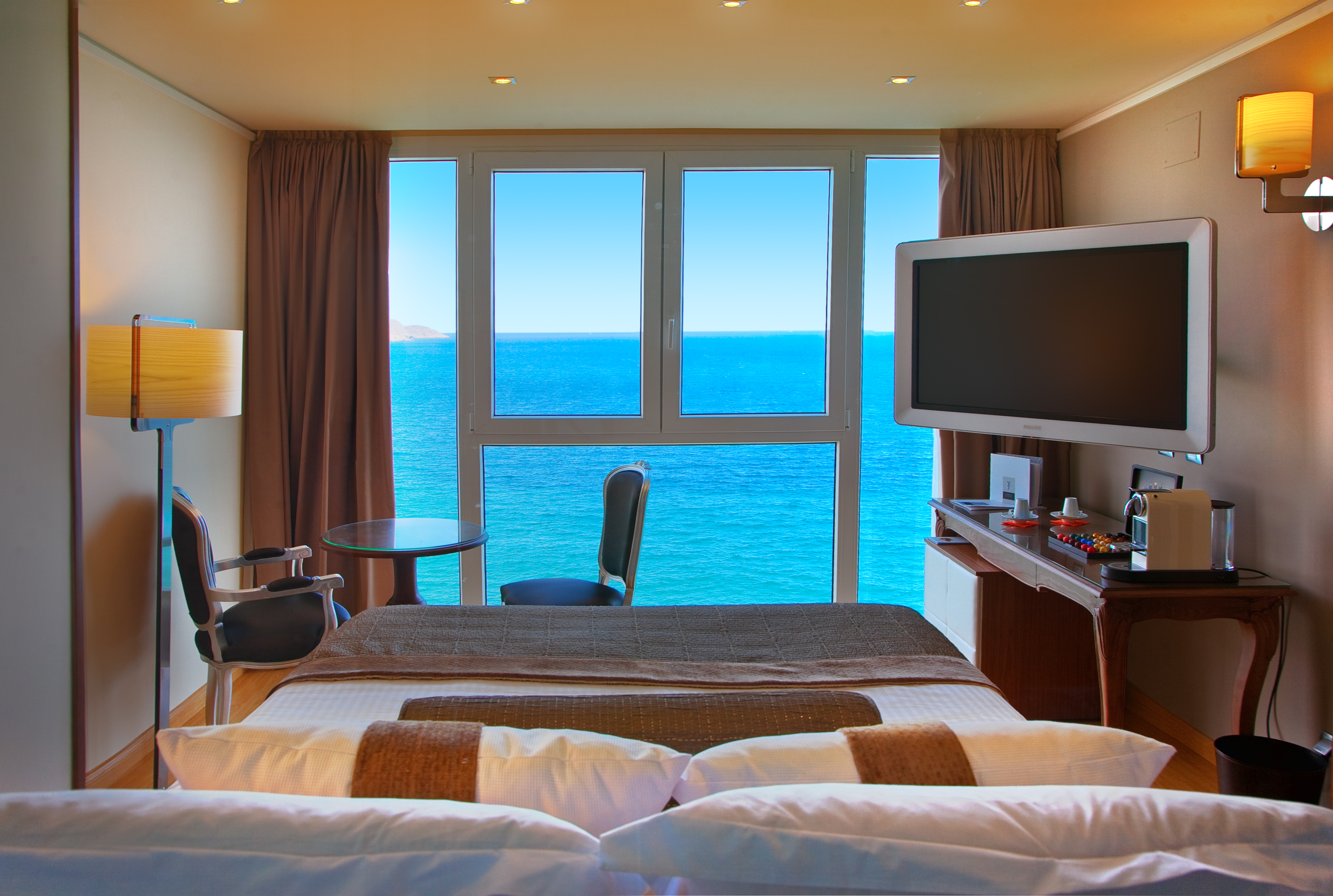 Double or Twin Standard