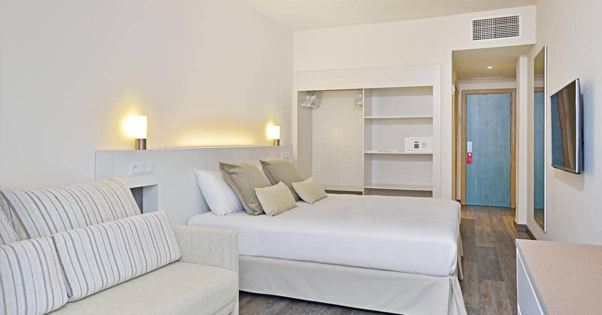 Family Room Standard