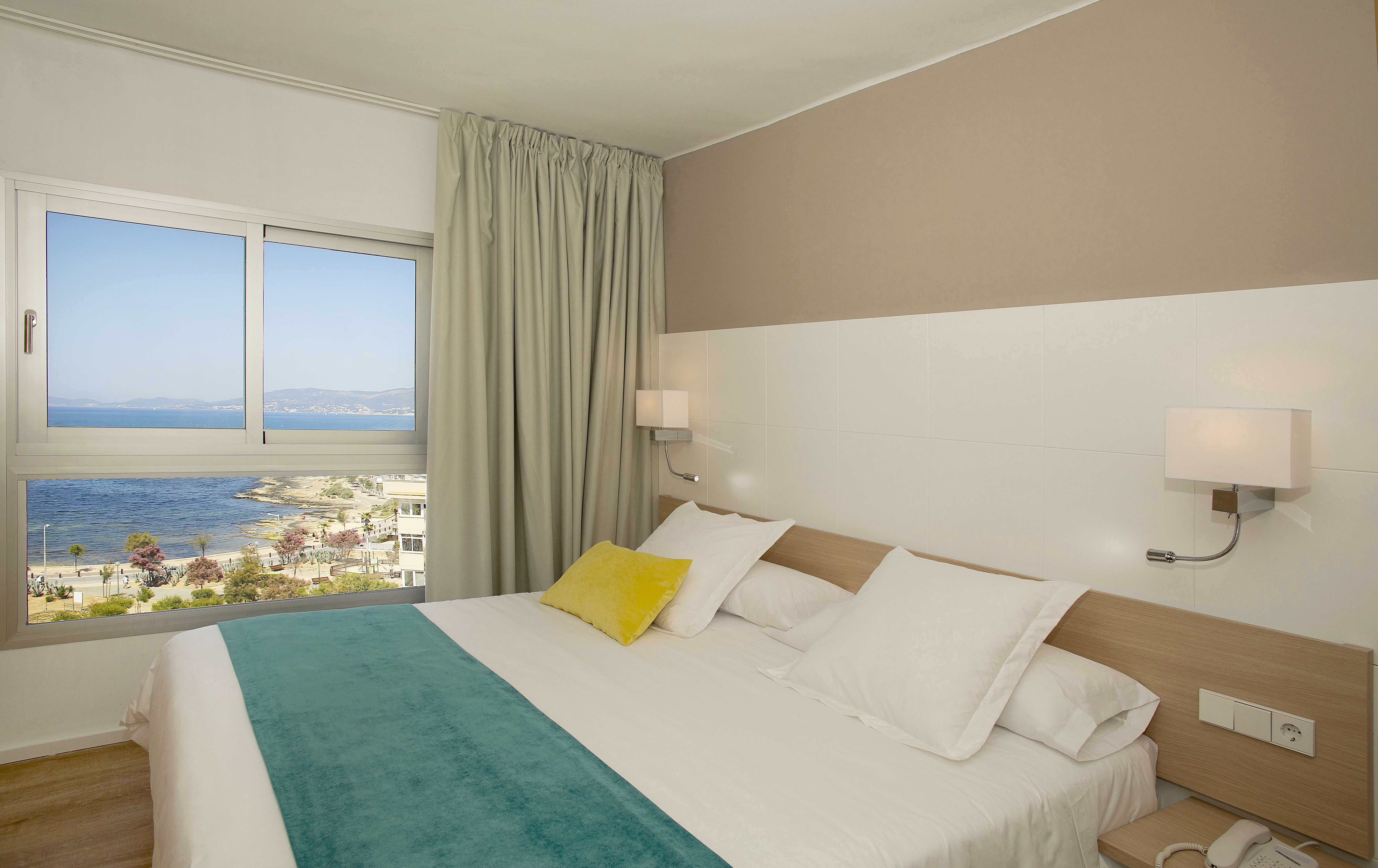 Junior Suite with Balcony