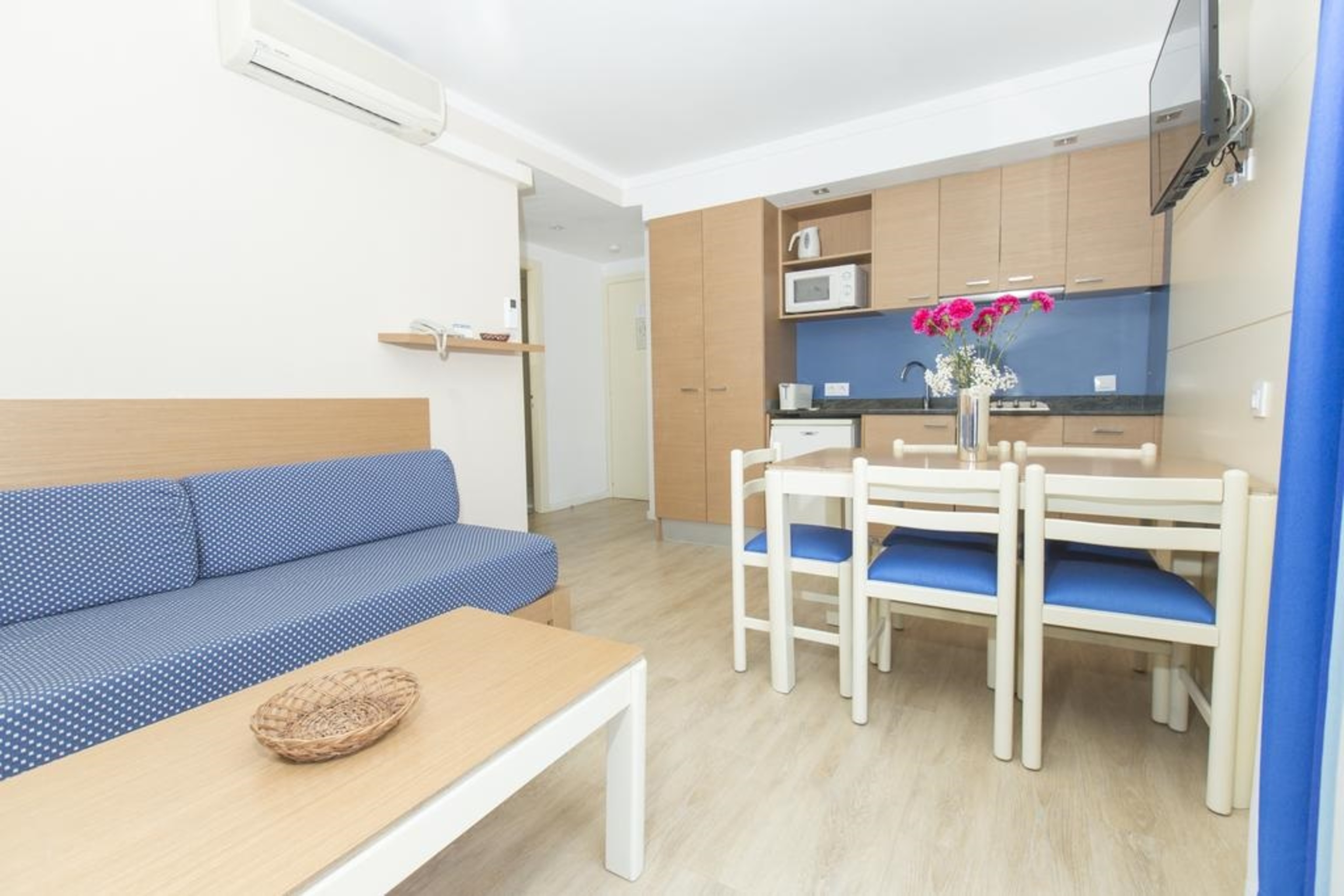 Apartment Capacity 2