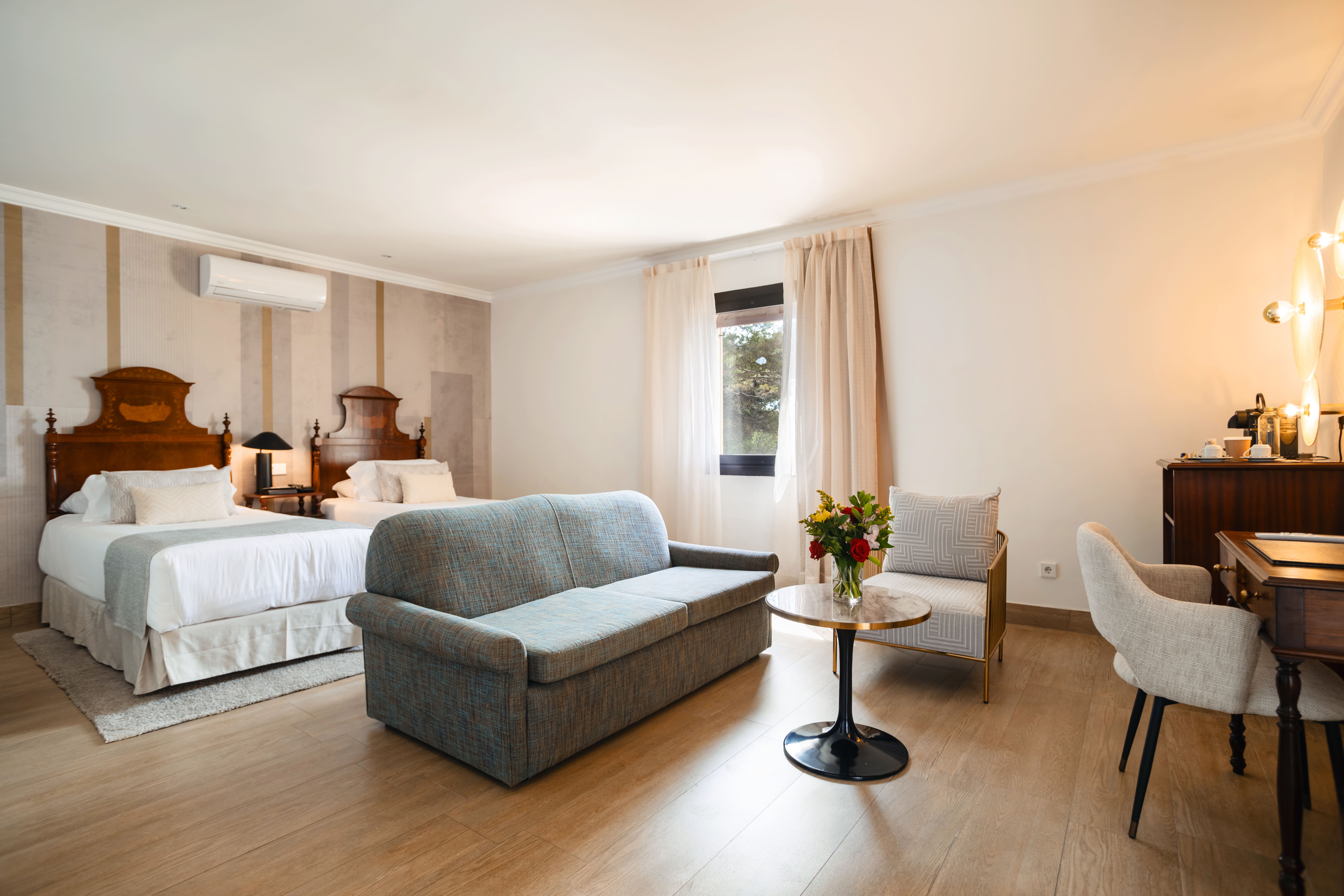 Junior Suite with Terrace