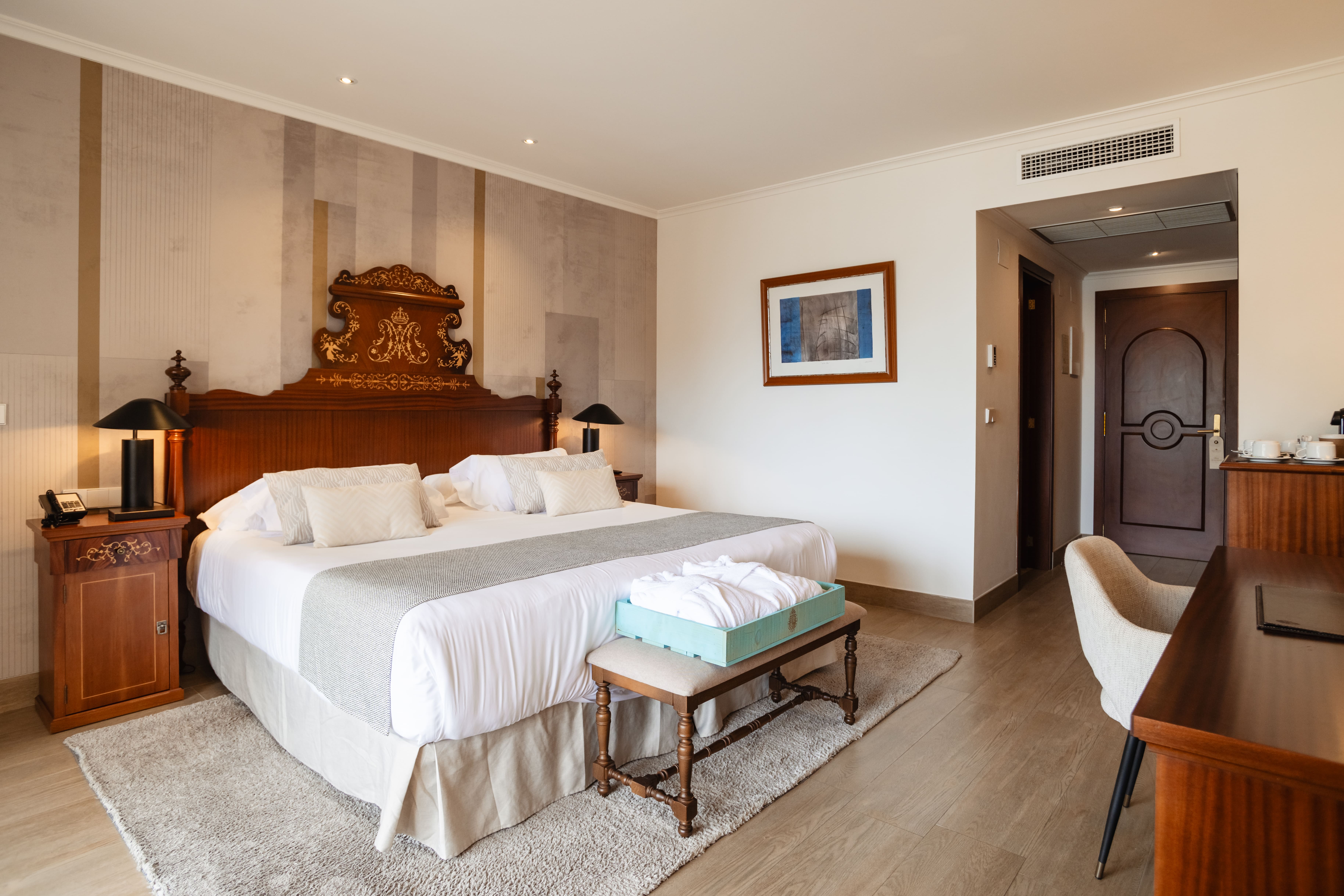 Double or Twin Deluxe Sea Front