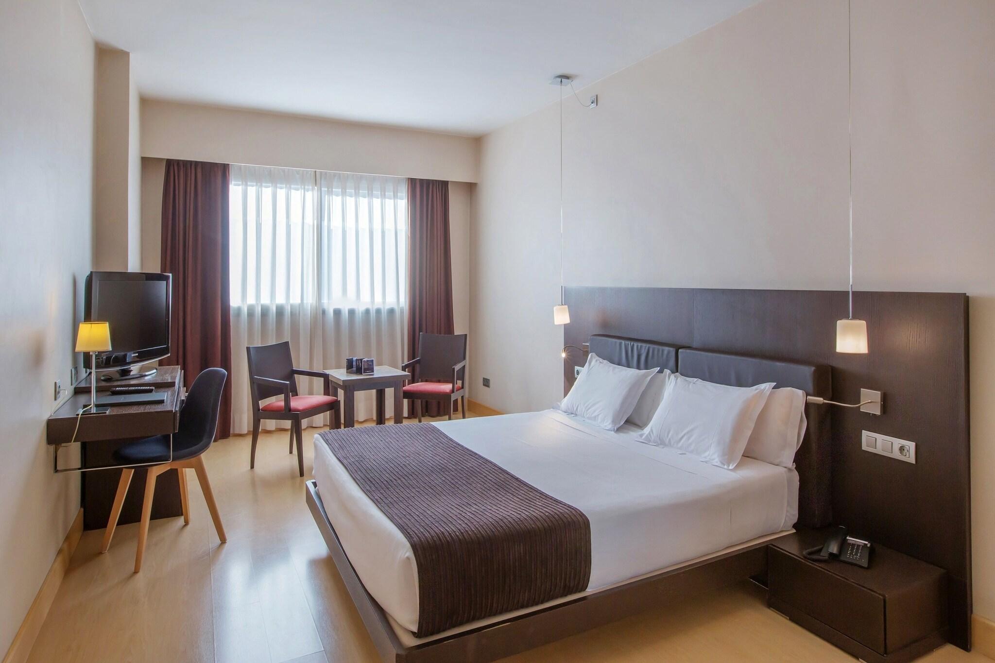 Double Queen Size Bed