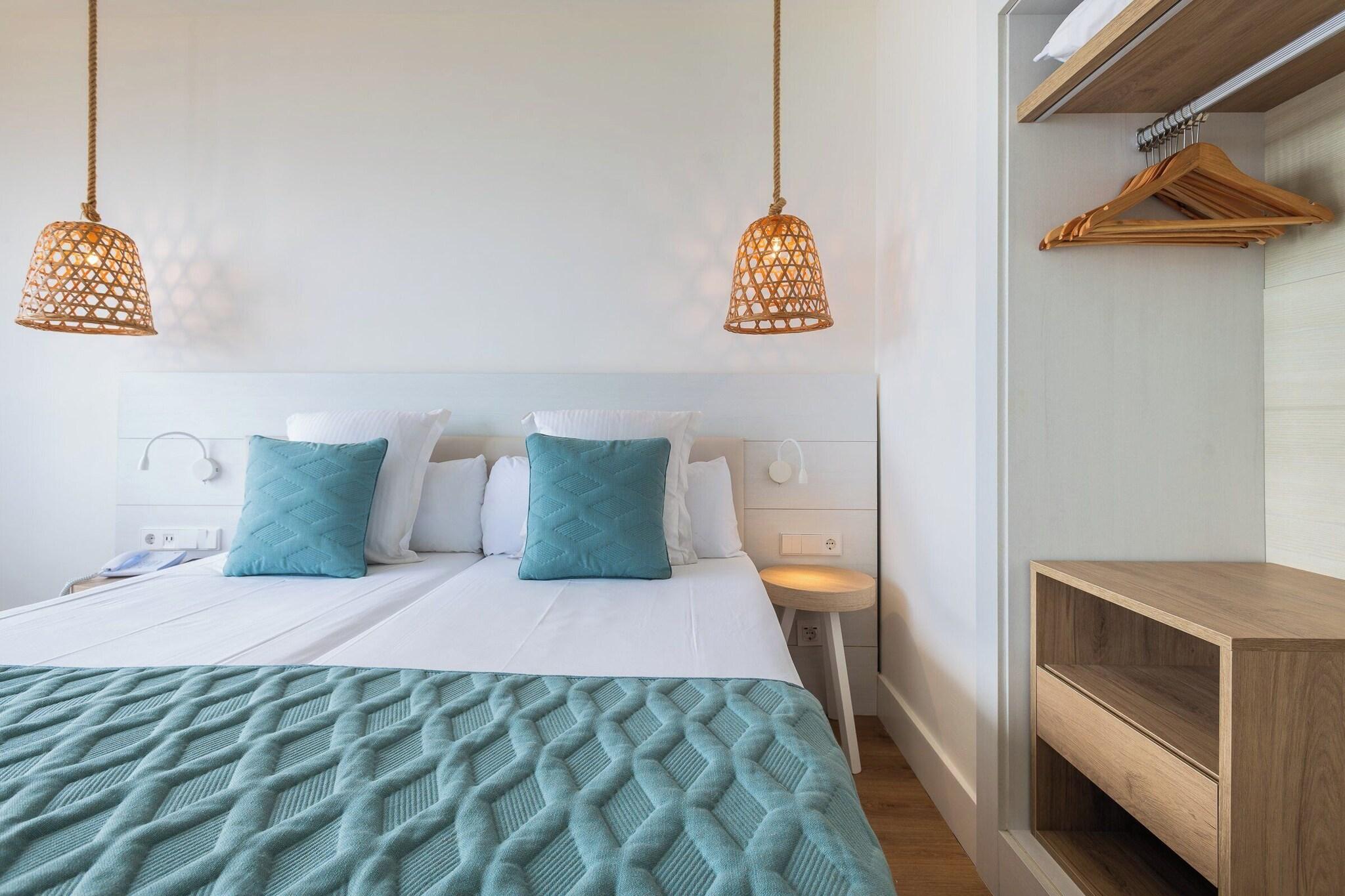 Twin Deluxe Sea View