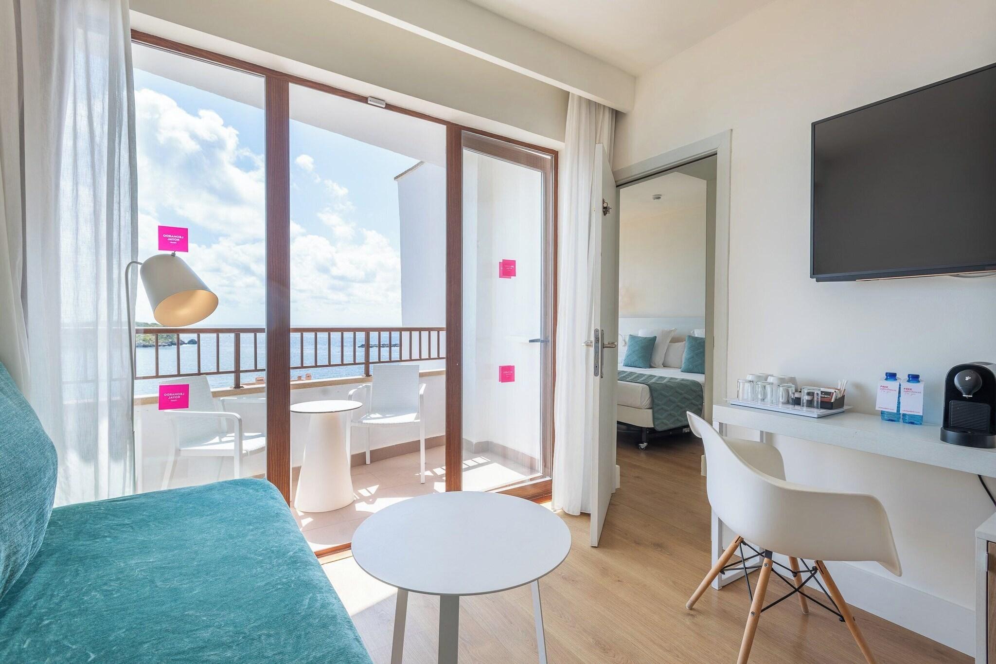 Twin Deluxe Sea View