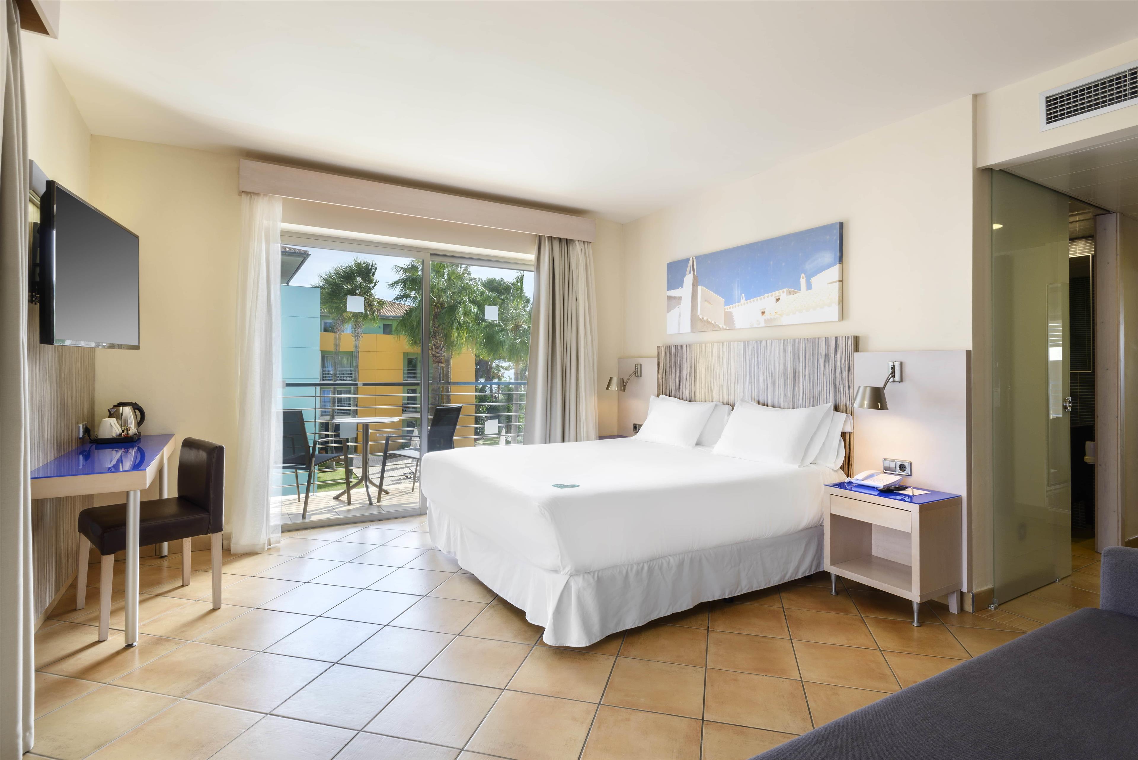 Family Room Standard