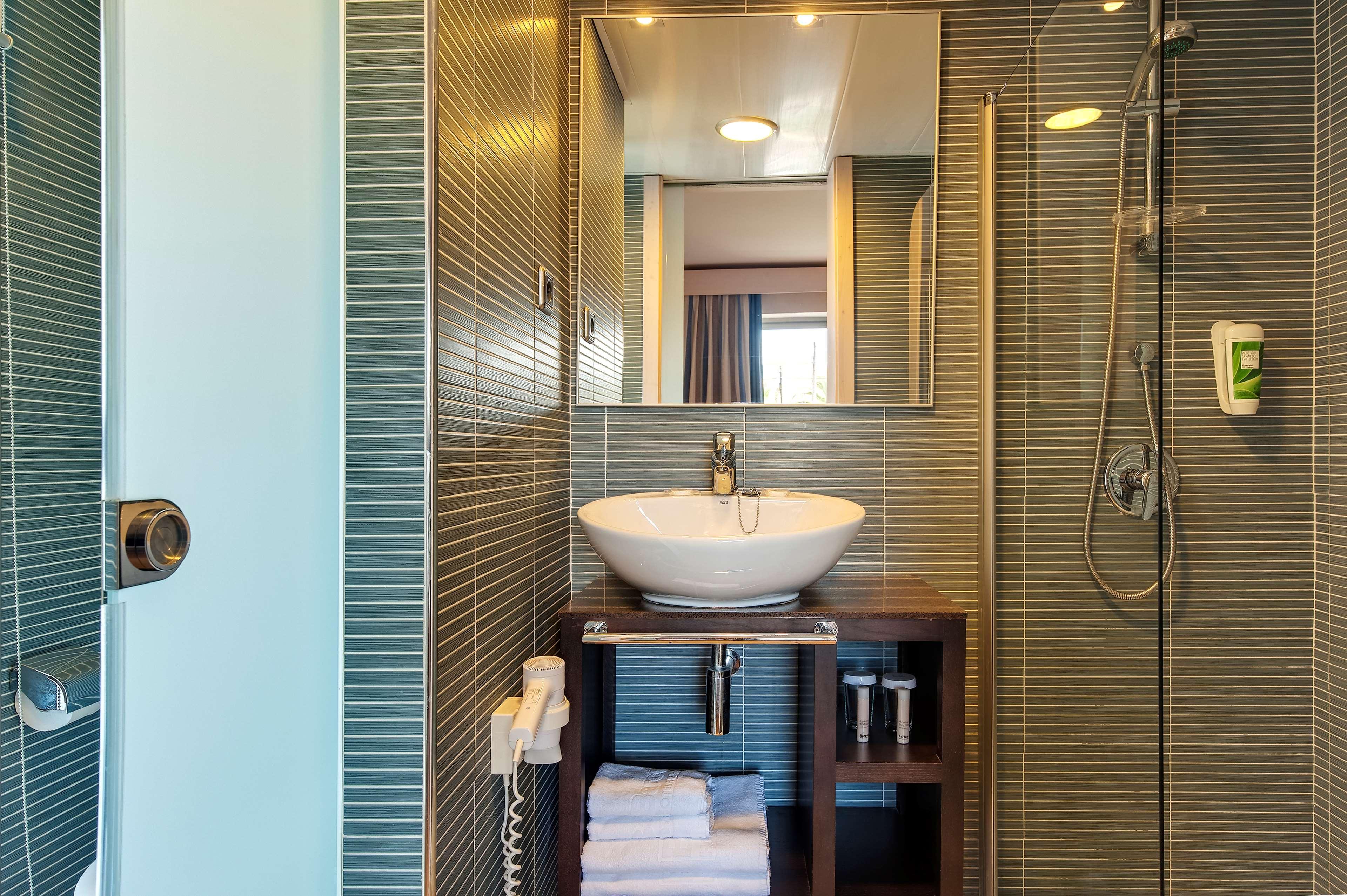 Double or Twin Deluxe