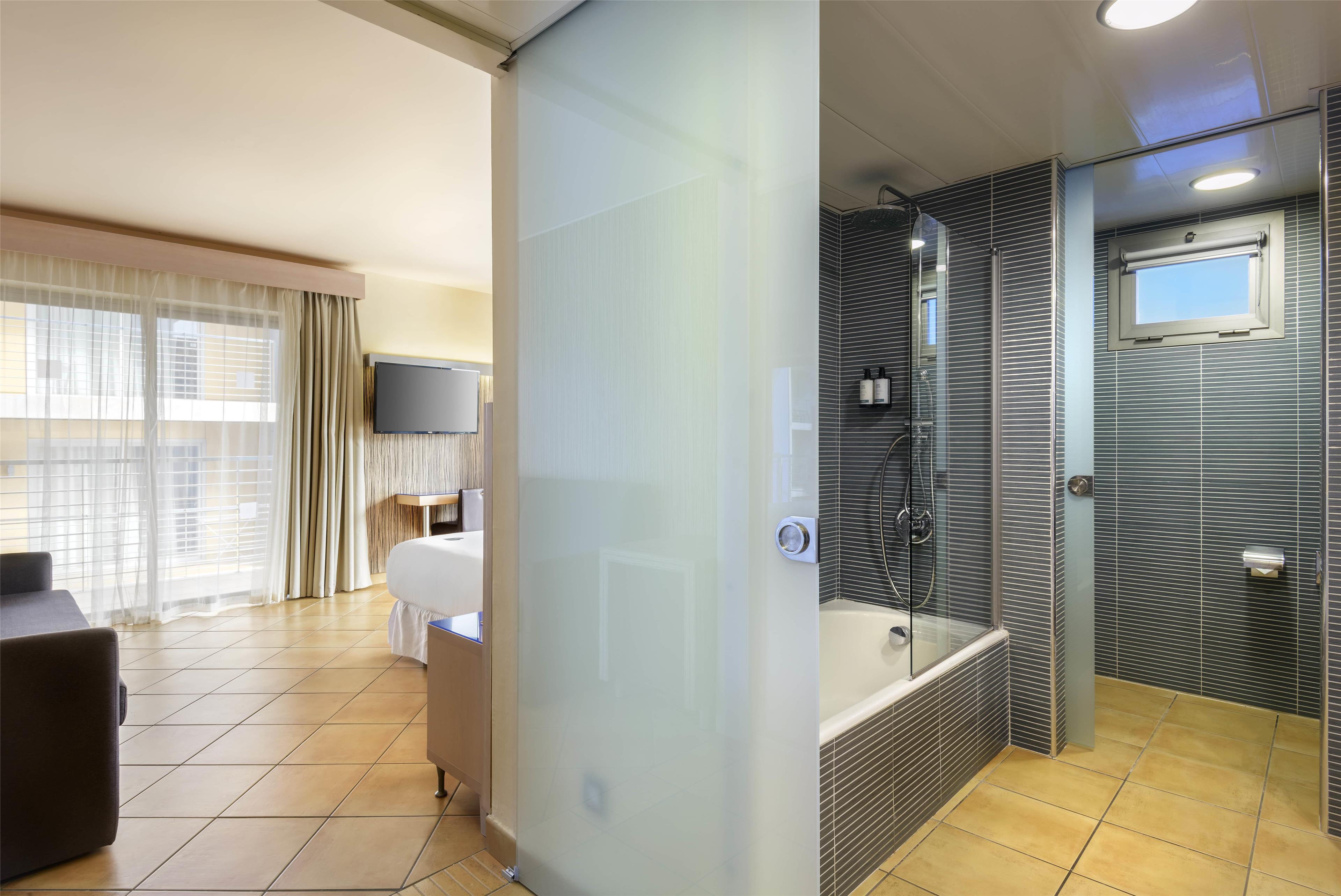 Family Room Standard