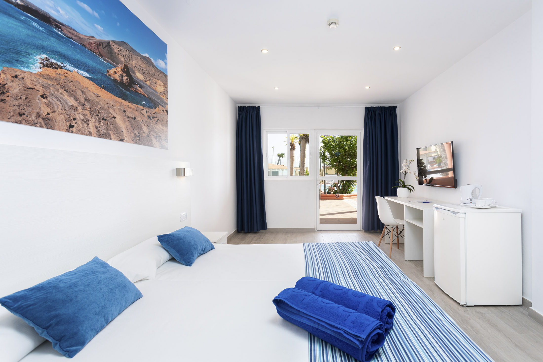 Double or Twin Standard