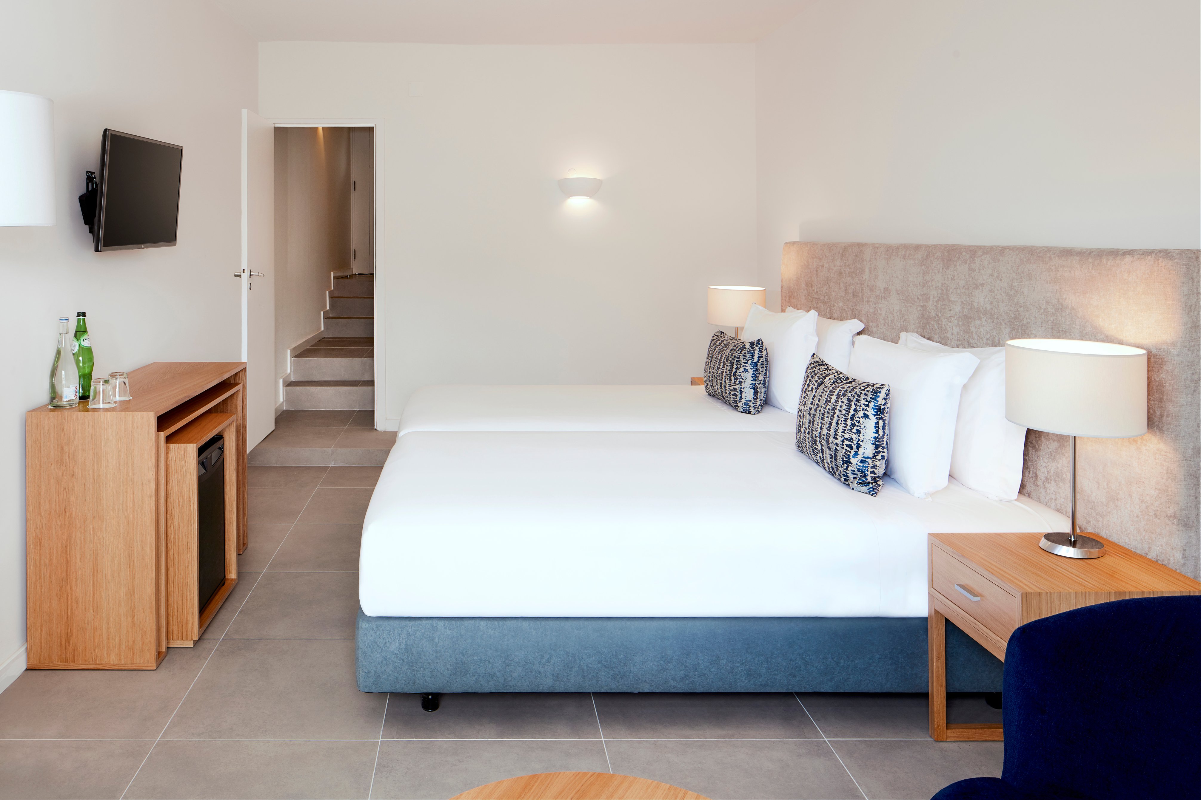 Family Room Capacity 3