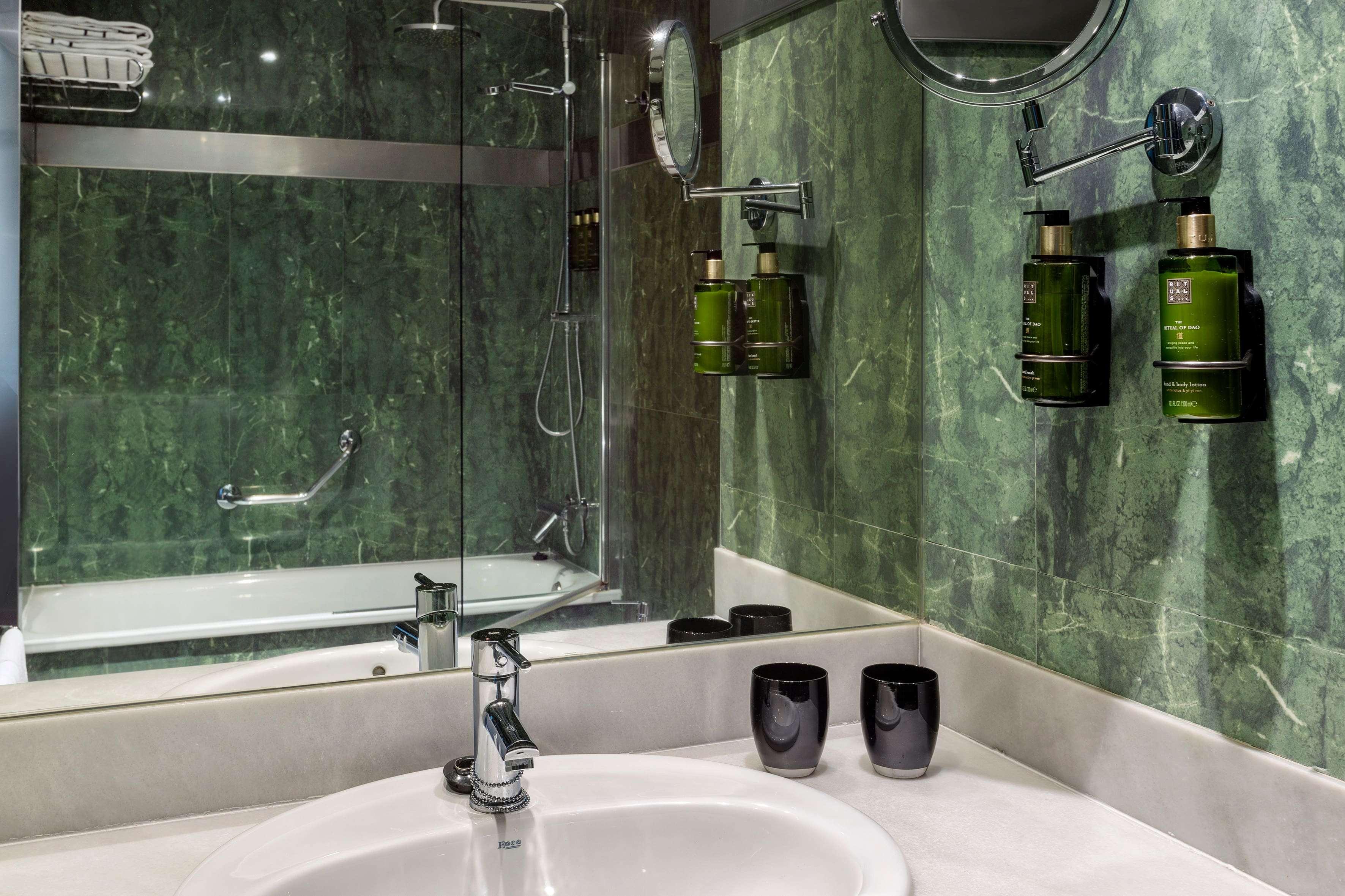 Double or Twin Connecting Room