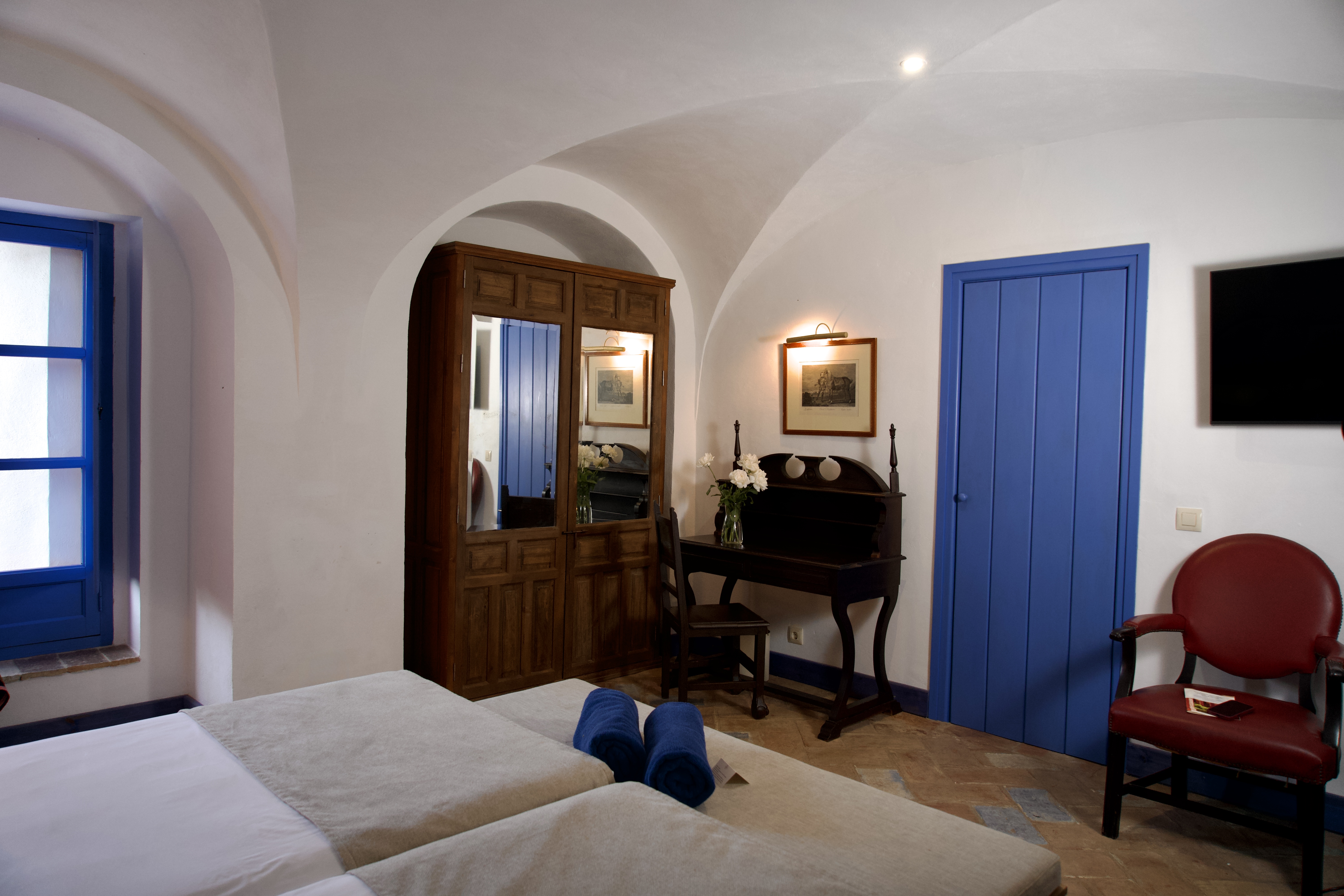 Double or Twin Superior